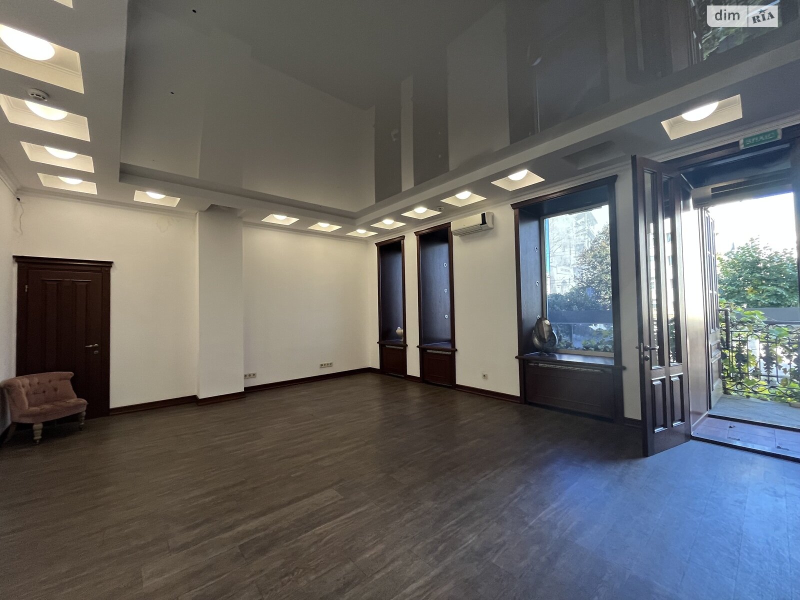 Комерційне приміщення в Києві, здам в оренду по Саксаганського вулиця 13/42, район Черепанова гора, ціна: 92 950 грн за об’єкт фото 1