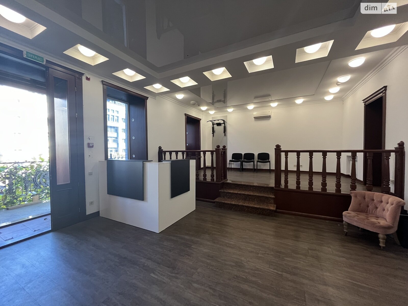 Комерційне приміщення в Києві, здам в оренду по Саксаганського вулиця 13/42, район Черепанова гора, ціна: 92 950 грн за об’єкт фото 1