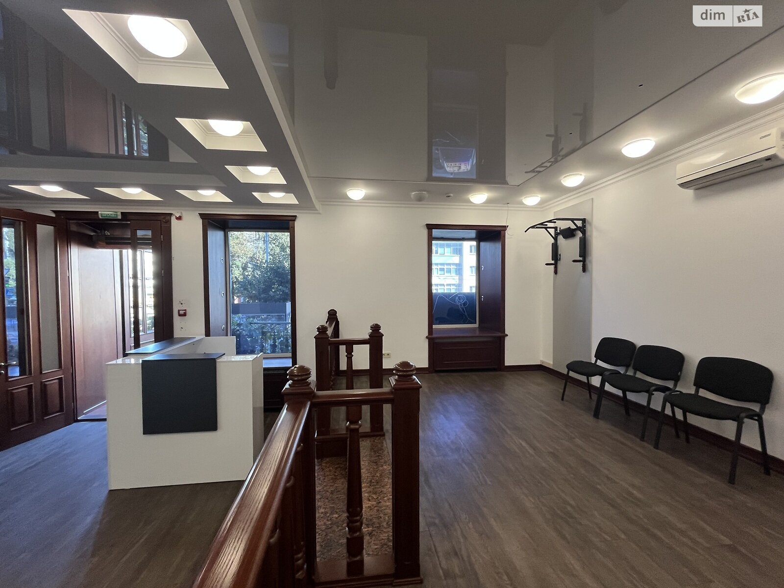 Комерційне приміщення в Києві, здам в оренду по Саксаганського вулиця 13/42, район Черепанова гора, ціна: 92 950 грн за об’єкт фото 1