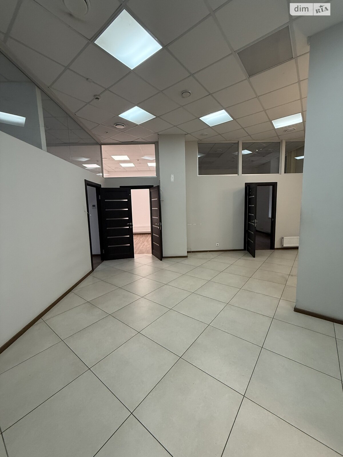 Комерційне приміщення в Києві, здам в оренду по Андрія Верхогляда (Драгомирова) вулиця 16, район Чорна Гора, ціна: 295 750 грн за об’єкт фото 1 Комерційне приміщення в Києві, здам в оренду по Андрія Верхогляда (Драгомирова) вулиця 16, район Чорна Гора, ціна: 295 750 грн за об’єкт фото 1