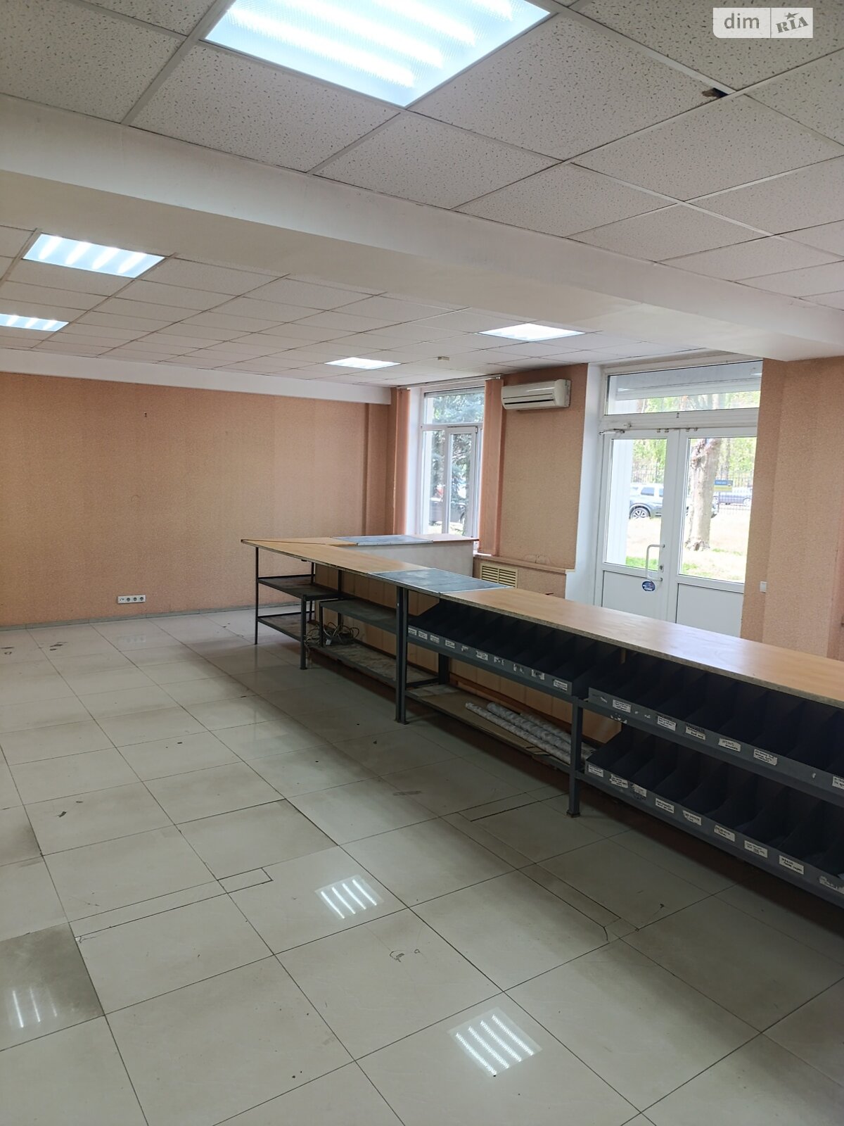 Комерційне приміщення в Києві, здам в оренду по Автопаркова вулиця 5, район Дарницький, ціна: 30 000 грн за об’єкт фото 1 Комерційне приміщення в Києві, здам в оренду по Автопаркова вулиця 5, район Дарницький, ціна: 30 000 грн за об’єкт фото 1