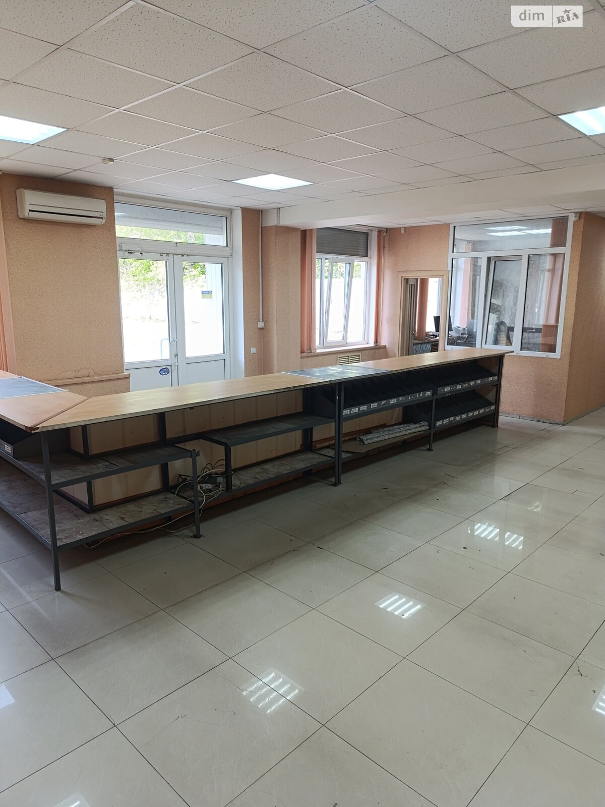Комерційне приміщення в Києві, здам в оренду по Автопаркова вулиця 5, район Дарницький, ціна: 30 000 грн за об’єкт фото 1 Комерційне приміщення в Києві, здам в оренду по Автопаркова вулиця 5, район Дарницький, ціна: 30 000 грн за об’єкт фото 1