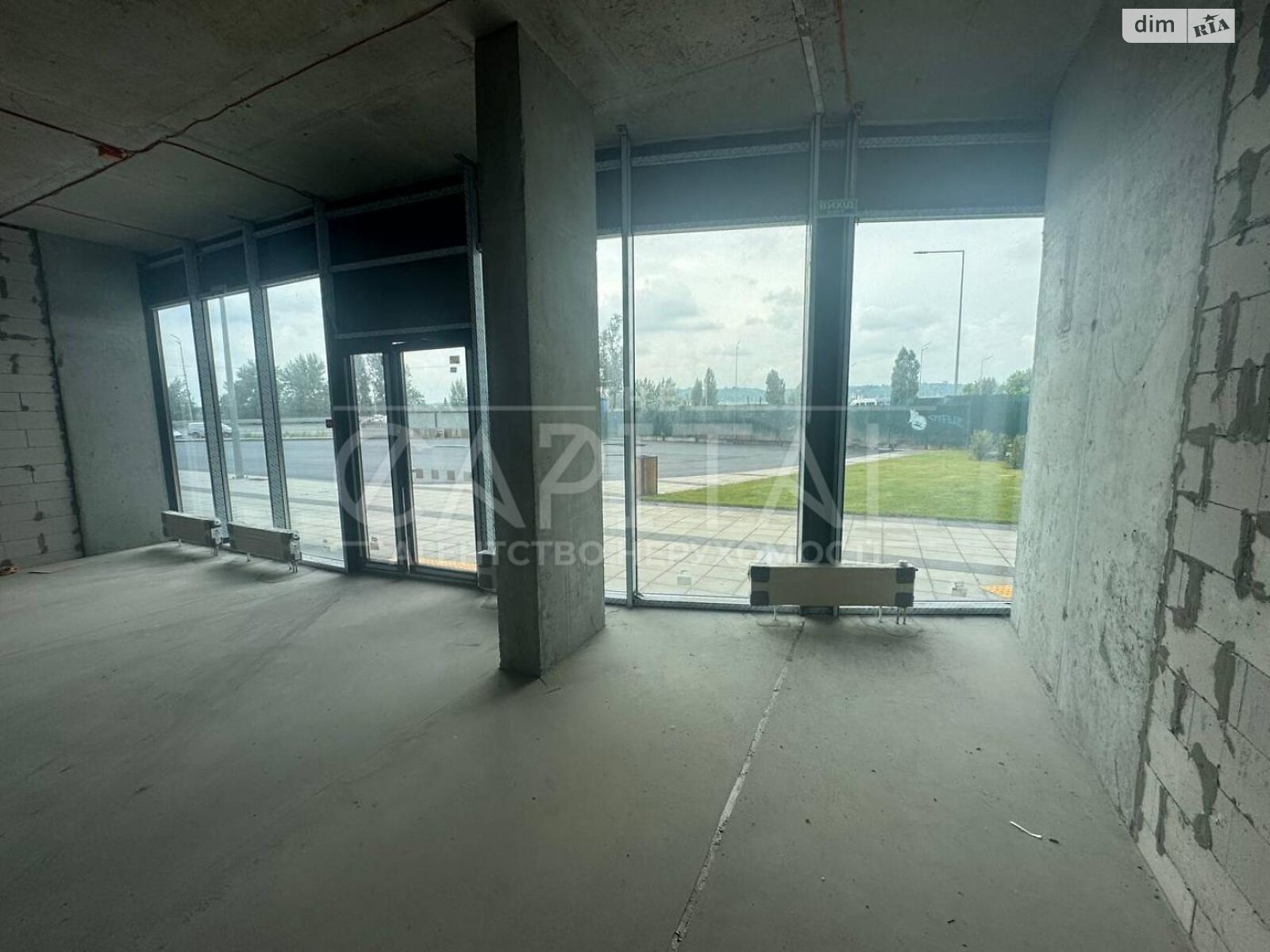 Комерційне приміщення в Києві, здам в оренду по Дніпровська набережна, район Дарницький, ціна: 152 028 грн за об’єкт фото 1