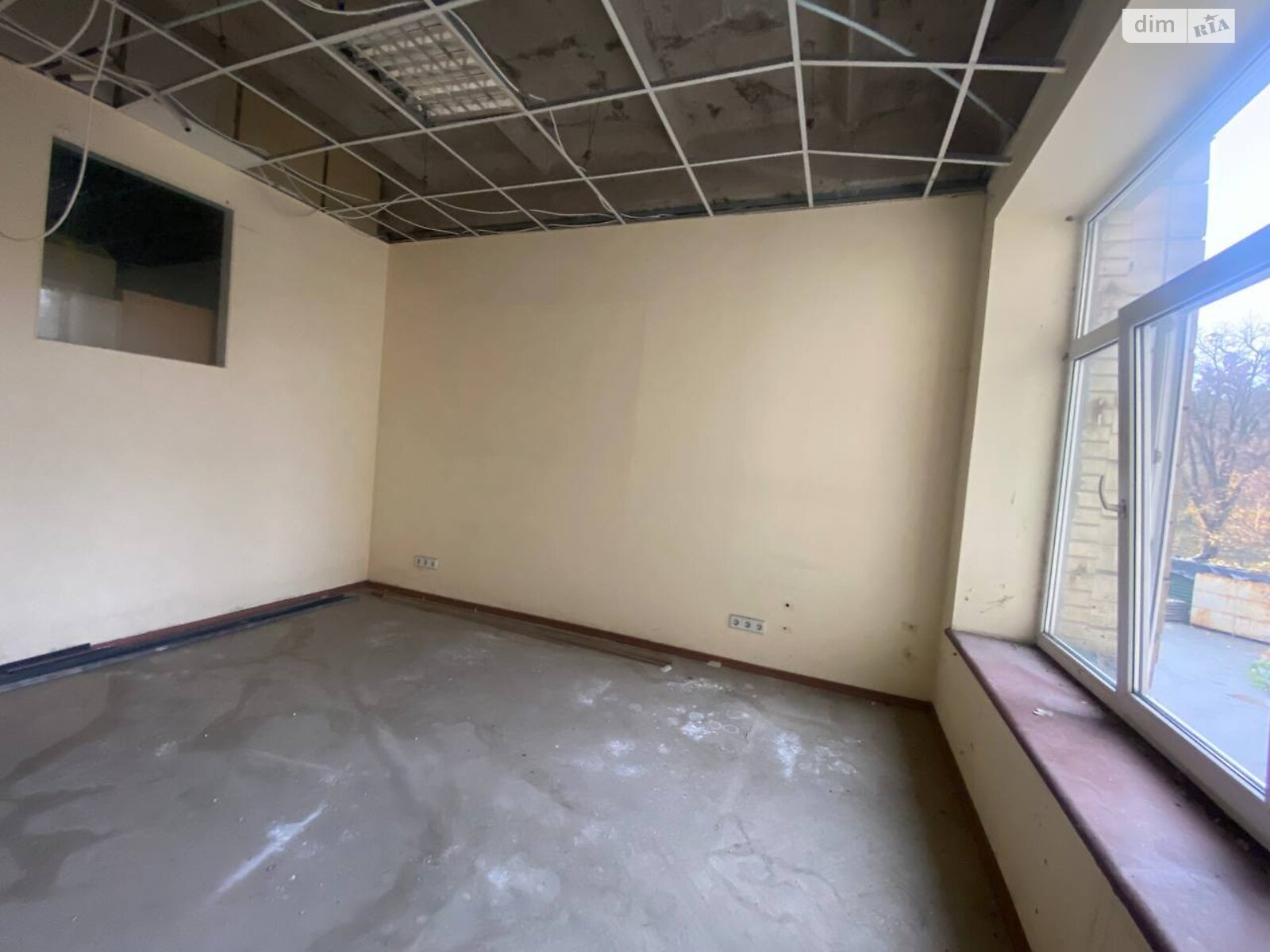 Комерційне приміщення в Києві, здам в оренду по Колекторна вулиця 3, район Дарницький, ціна: 6 400 грн за об’єкт фото 1 Комерційне приміщення в Києві, здам в оренду по Колекторна вулиця 3, район Дарницький, ціна: 6 400 грн за об’єкт фото 1
