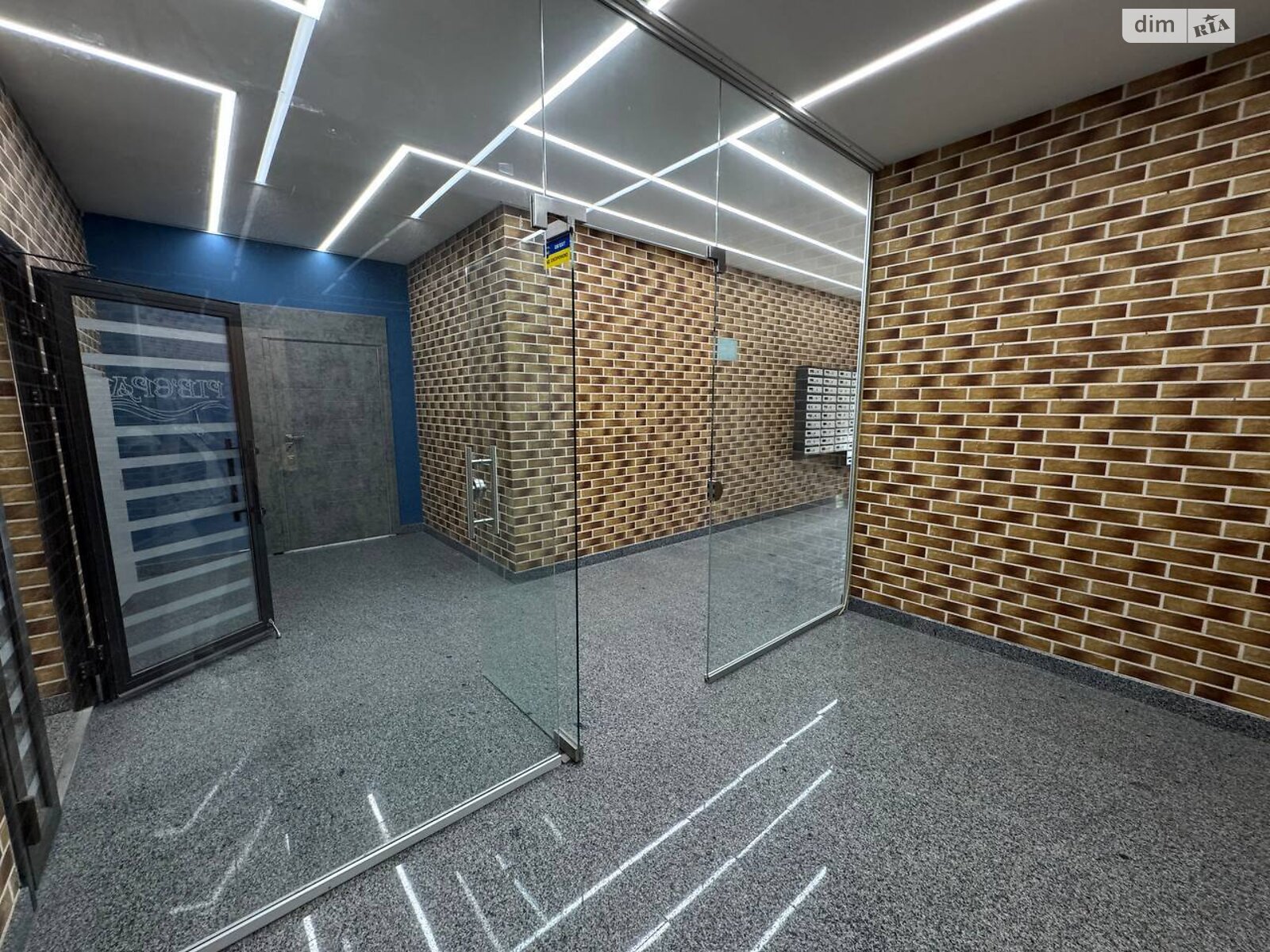 Коммерческое помещение в Киеве, сдам в аренду по Центральная улица 21А, район Дарницкий, цена: 8 000 грн за объект фото 1