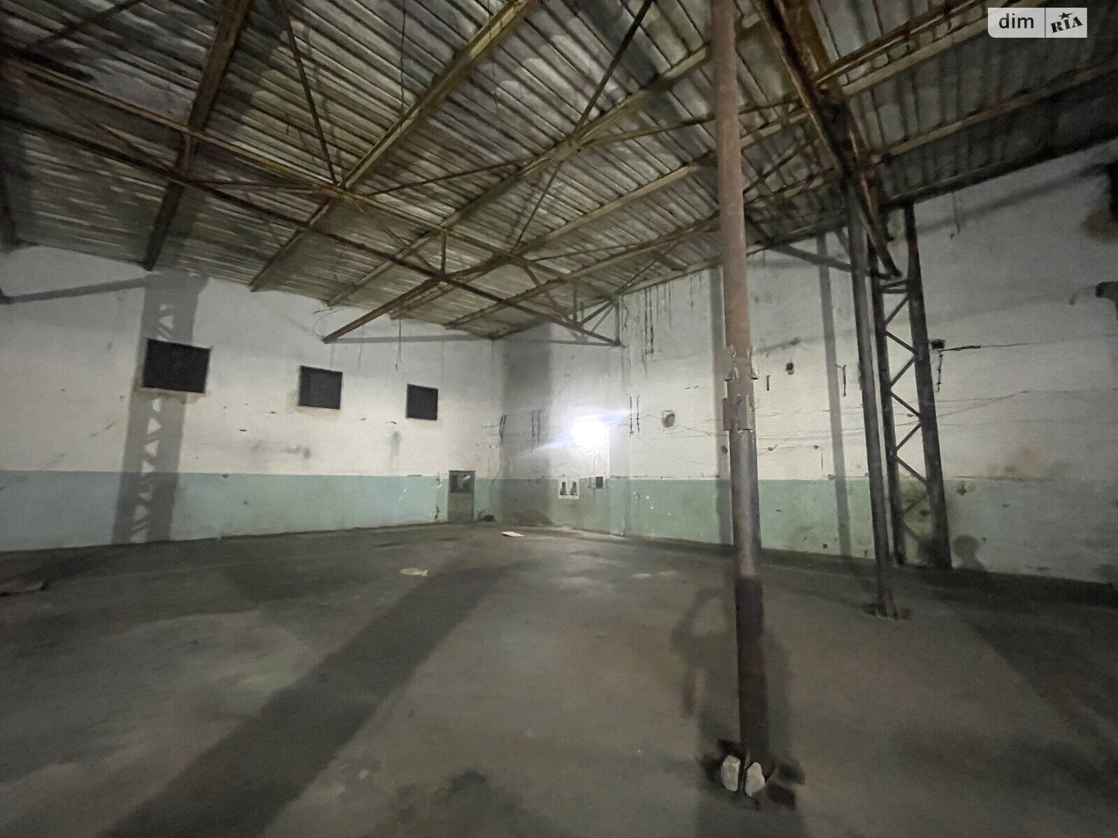 Коммерческое помещение в Киеве, сдам в аренду по Якова Гнездовского (Магнитогорская) улица, район Деснянский, цена: 52 500 грн за объект фото 1 Коммерческое помещение в Киеве, сдам в аренду по Якова Гнездовского (Магнитогорская) улица, район Деснянский, цена: 52 500 грн за объект фото 1