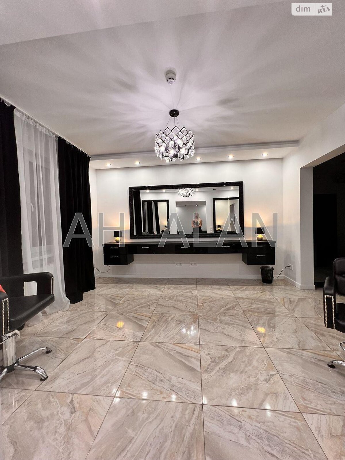 Коммерческое помещение в Киеве, сдам в аренду по Юлии Здановской (Ломоносова) улица 36В, район Голосеев, цена: 76 014 грн за объект фото 1