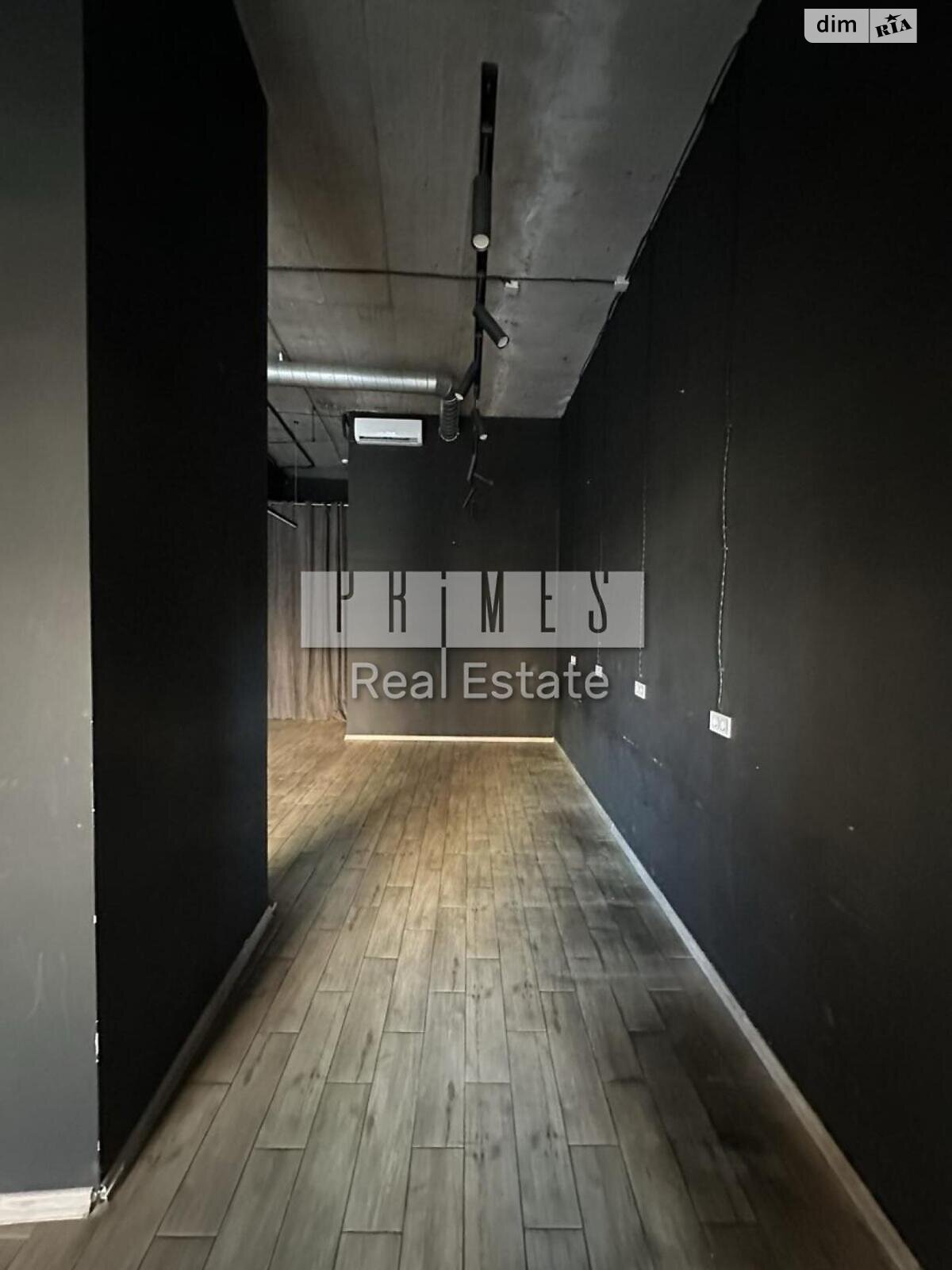 Коммерческое помещение в Киеве, сдам в аренду по Юлии Здановской (Ломоносова) улица 73Д, район Голосеев, цена: 70 000 грн за объект фото 1