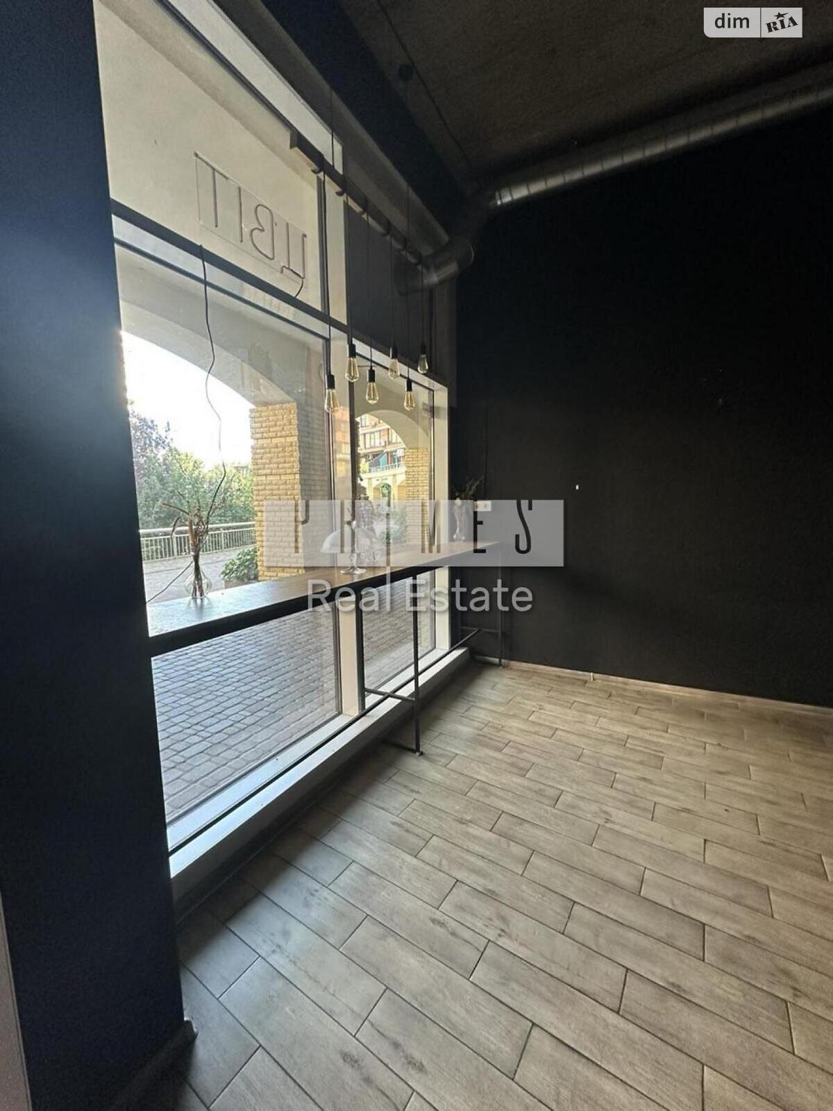 Коммерческое помещение в Киеве, сдам в аренду по Юлии Здановской (Ломоносова) улица 73Д, район Голосеев, цена: 70 000 грн за объект фото 1