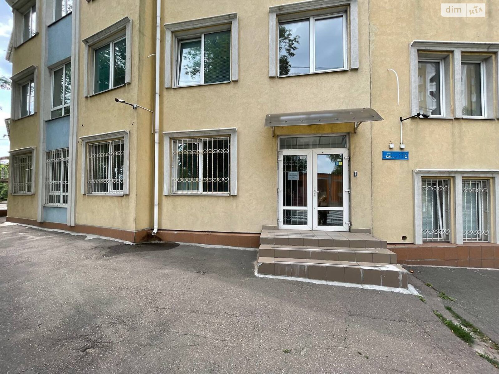 Коммерческое помещение в Киеве, сдам в аренду по Козацкая улица 116, район Голосеевский, цена: 70 560 грн за объект фото 1 Коммерческое помещение в Киеве, сдам в аренду по Козацкая улица 116, район Голосеевский, цена: 70 560 грн за объект фото 1