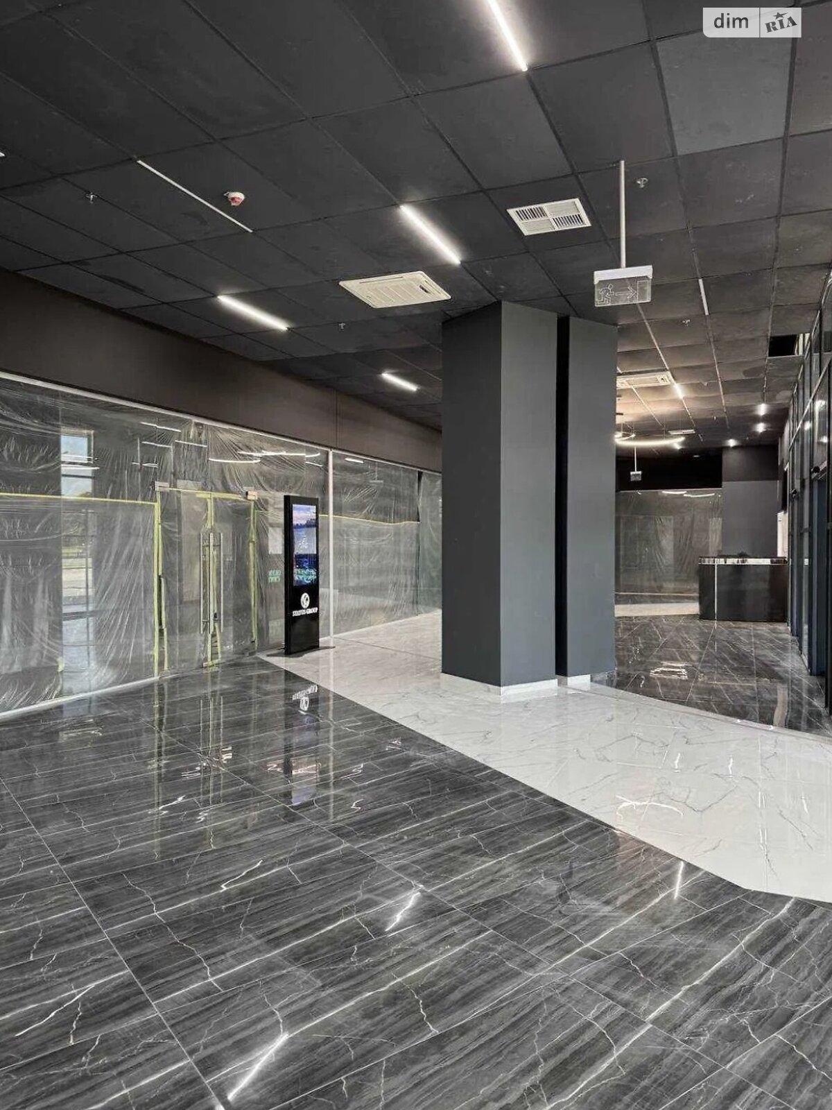 Коммерческое помещение в Киеве, сдам в аренду по Николая Бажана проспект 17, район Харьковский Массив, цена: 128 000 грн за объект фото 1 Коммерческое помещение в Киеве, сдам в аренду по Николая Бажана проспект 17, район Харьковский Массив, цена: 128 000 грн за объект фото 1