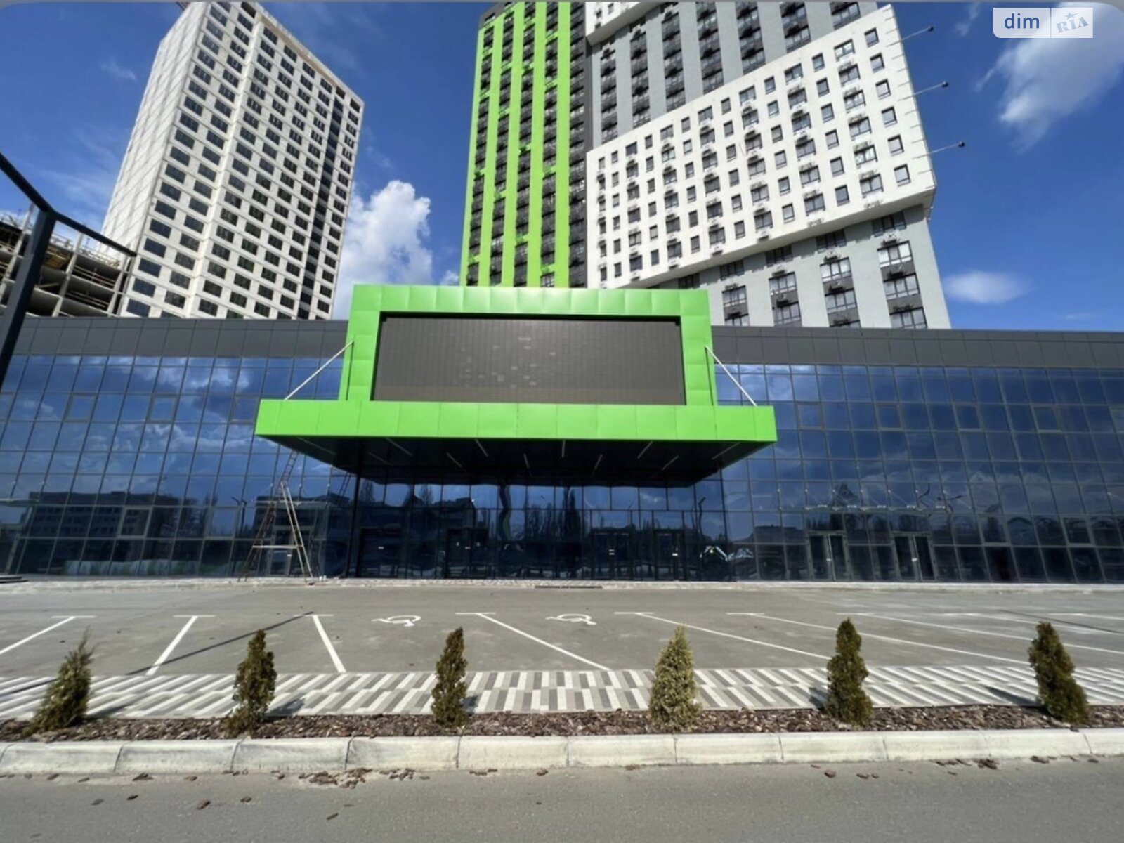 Комерційне приміщення в Києві, здам в оренду по Миколи Бажана проспект 17, район Харківський Масив, ціна: 17 000 грн за об’єкт фото 1 Комерційне приміщення в Києві, здам в оренду по Миколи Бажана проспект 17, район Харківський Масив, ціна: 17 000 грн за об’єкт фото 1