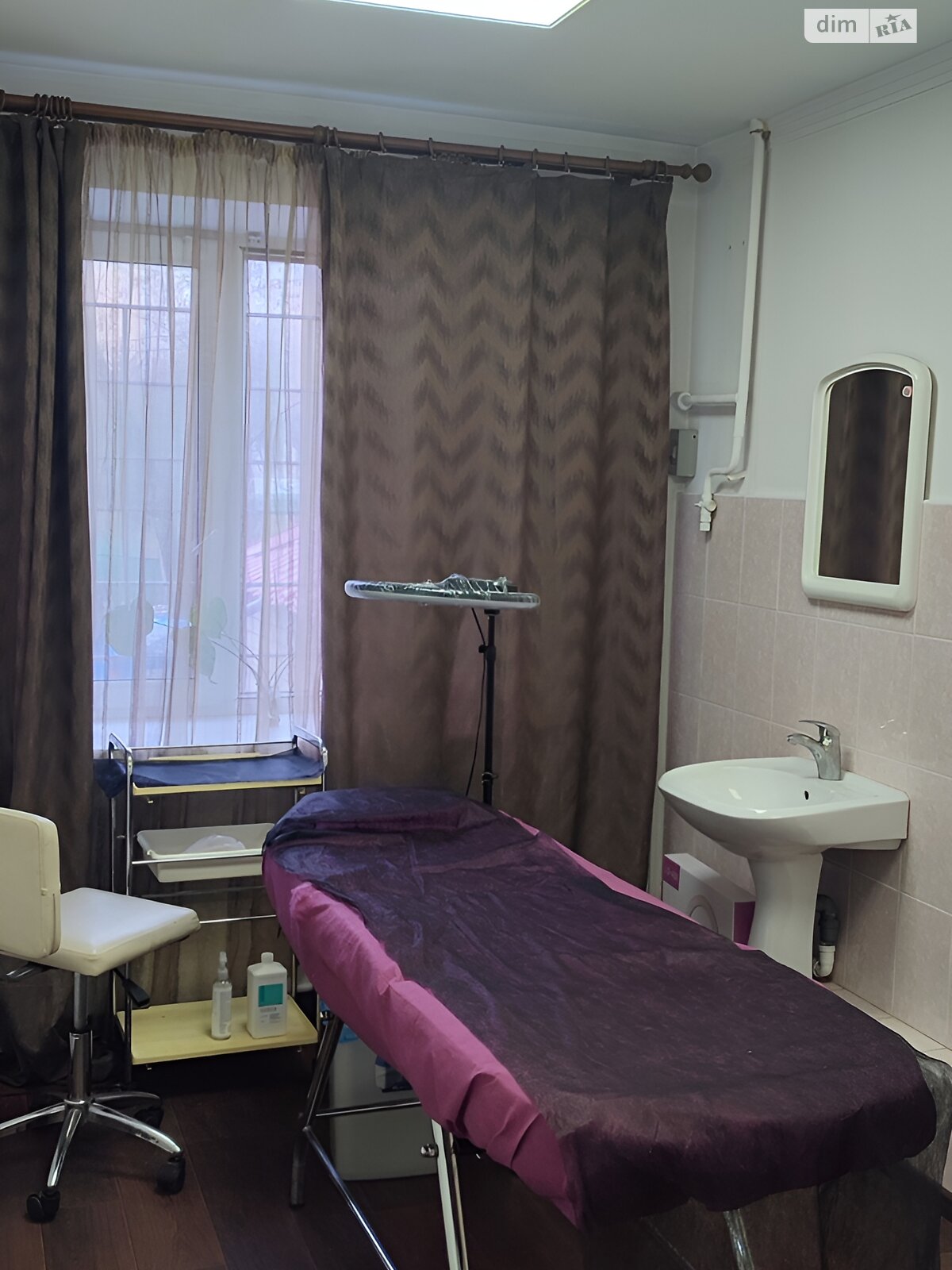 Коммерческое помещение в Киеве, сдам в аренду по Гетьмана Вадима улица 36, район Караваевы Дачи, цена: 18 000 грн за объект фото 1 Коммерческое помещение в Киеве, сдам в аренду по Гетьмана Вадима улица 36, район Караваевы Дачи, цена: 18 000 грн за объект фото 1
