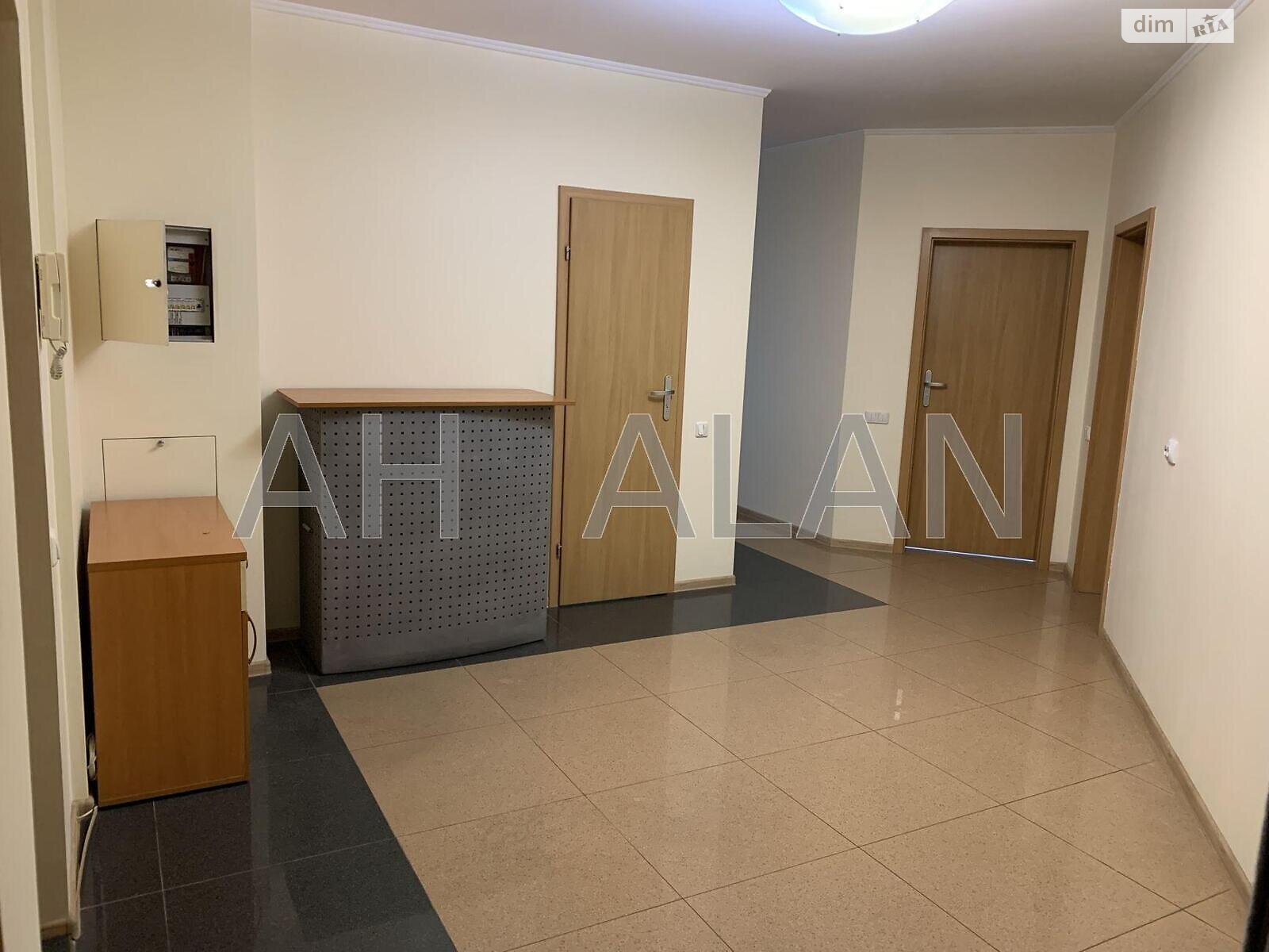 Коммерческое помещение в Киеве, сдам в аренду по Раисы Окипной улица 4, район Левобережный Масив, цена: 40 000 грн за объект фото 1