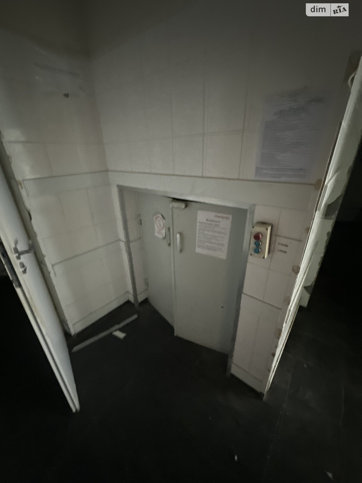 Комерційне приміщення в Києві, здам в оренду по Велика Васильківська вулиця 3, район Липки, ціна: 257 556 грн за об’єкт фото 1 Комерційне приміщення в Києві, здам в оренду по Велика Васильківська вулиця 3, район Липки, ціна: 257 556 грн за об’єкт фото 1