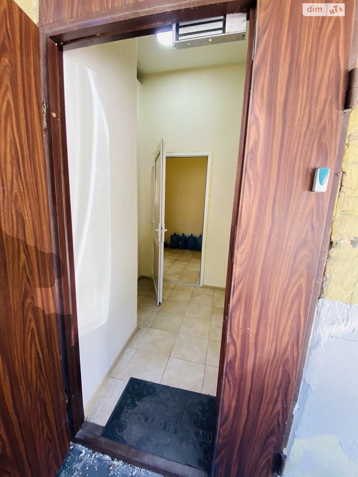 Коммерческое помещение в Киеве, сдам в аренду по Круглоуниверситетская улица 14, район Липки, цена: 20 000 грн за объект фото 1