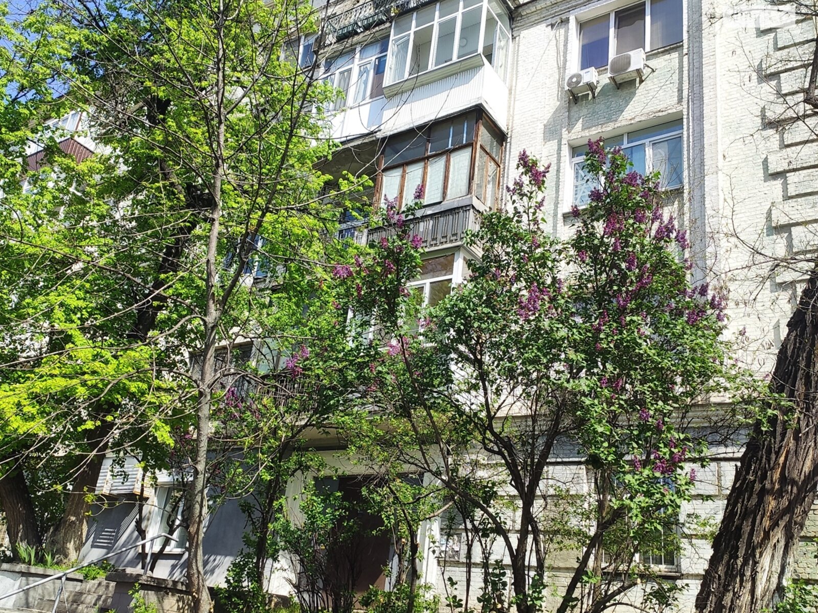 Коммерческое помещение в Киеве, сдам в аренду по Юрия Ильенко улица 12, район Лукьяновка, цена: 19 000 грн за объект фото 1 Коммерческое помещение в Киеве, сдам в аренду по Юрия Ильенко улица 12, район Лукьяновка, цена: 19 000 грн за объект фото 1