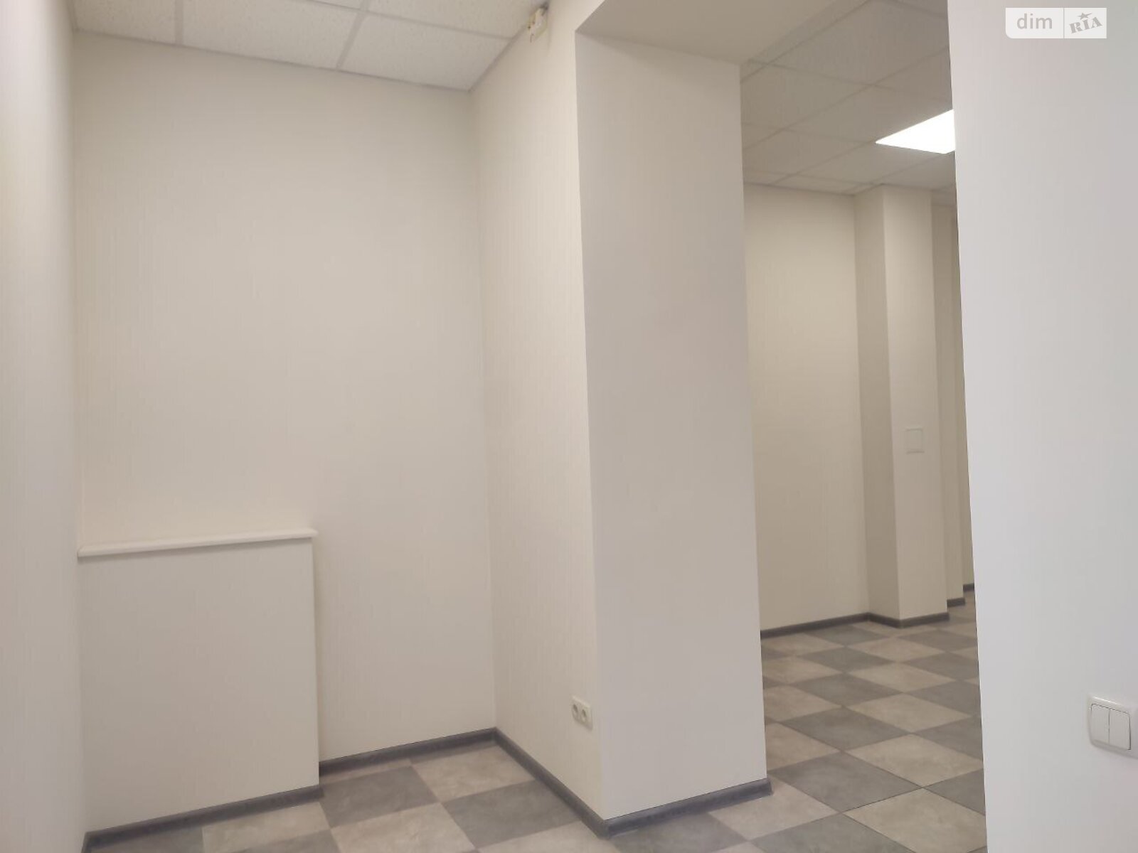 Комерційне приміщення в Києві, здам в оренду по Дениса Рачінського (Комбінатна) вулиця 25, район Микільська Слобідка, ціна: 35 000 грн за об’єкт фото 1 Комерційне приміщення в Києві, здам в оренду по Дениса Рачінського (Комбінатна) вулиця 25, район Микільська Слобідка, ціна: 35 000 грн за об’єкт фото 1