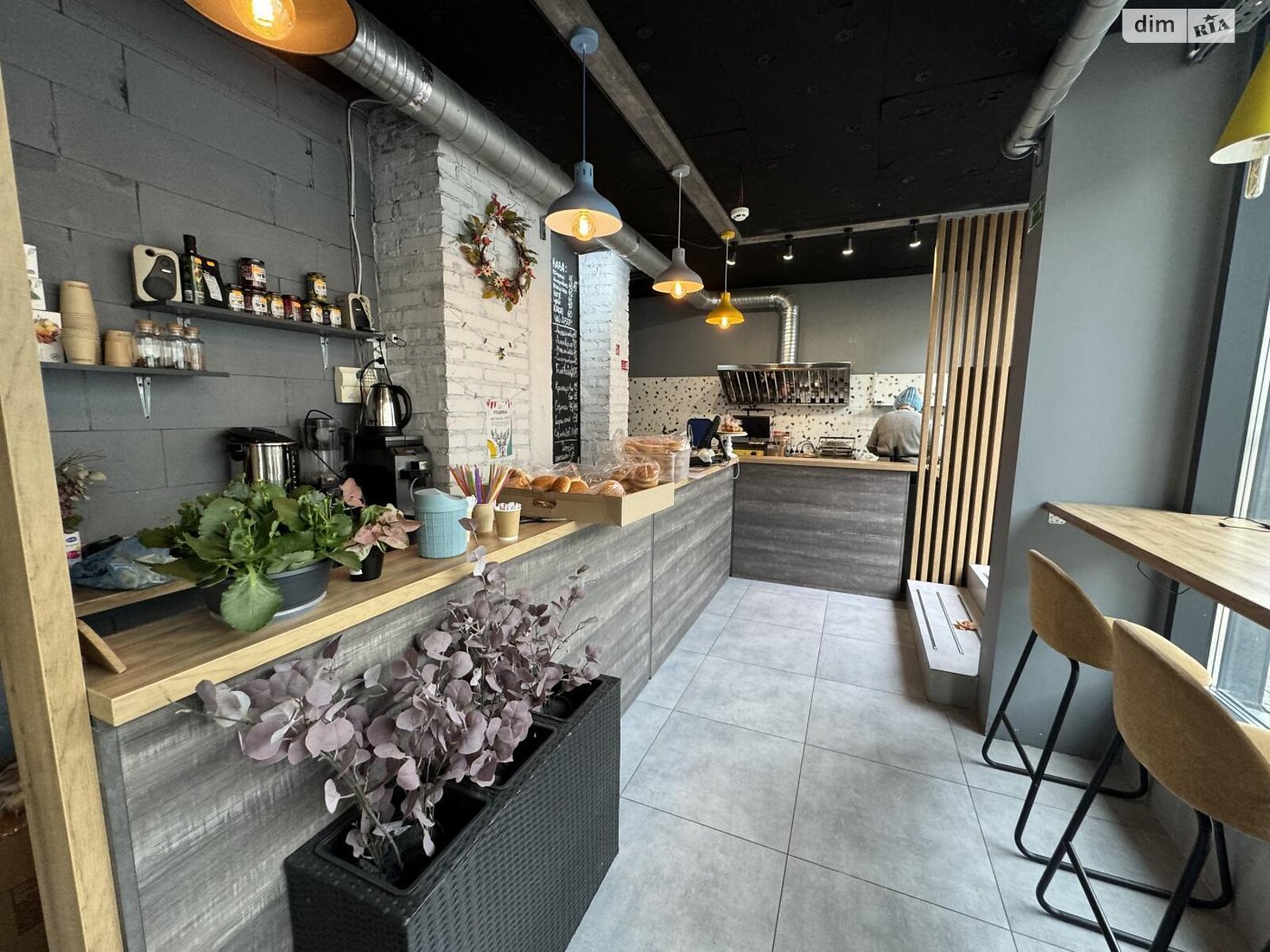 Коммерческое помещение в Киеве, сдам в аренду по Салютная улица 2 корпус 9, район Нивки, цена: 25 000 грн за объект фото 1