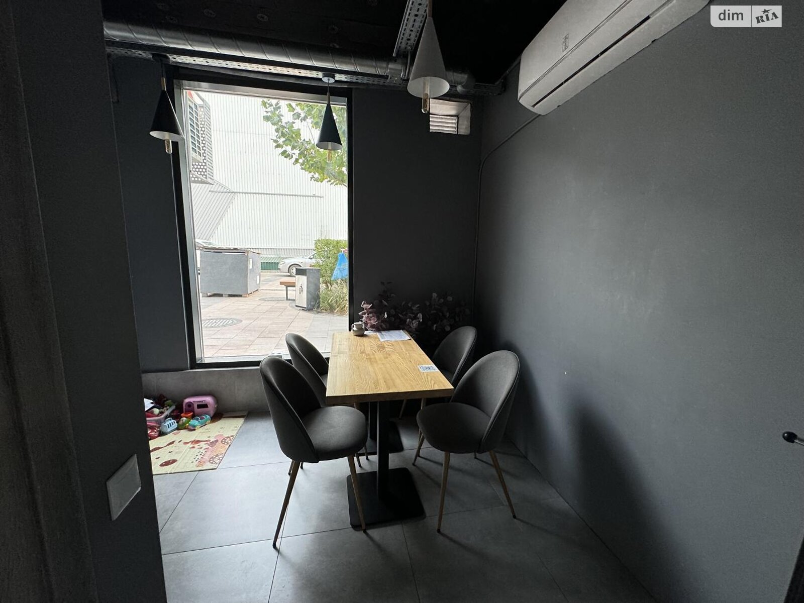 Коммерческое помещение в Киеве, сдам в аренду по Салютная улица 2 корпус 9, район Нивки, цена: 25 000 грн за объект фото 1