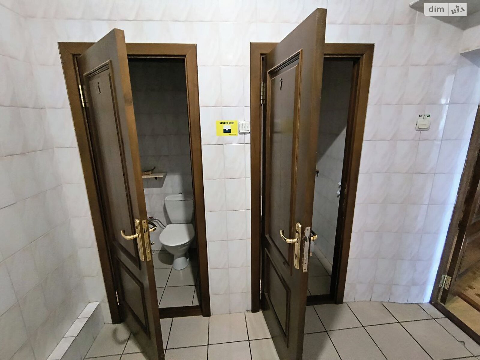 Коммерческое помещение в Киеве, сдам в аренду по Саксаганского улица 52, район Голосеевский, цена: 50 000 грн за объект фото 1 Коммерческое помещение в Киеве, сдам в аренду по Саксаганского улица 52, район Голосеевский, цена: 50 000 грн за объект фото 1