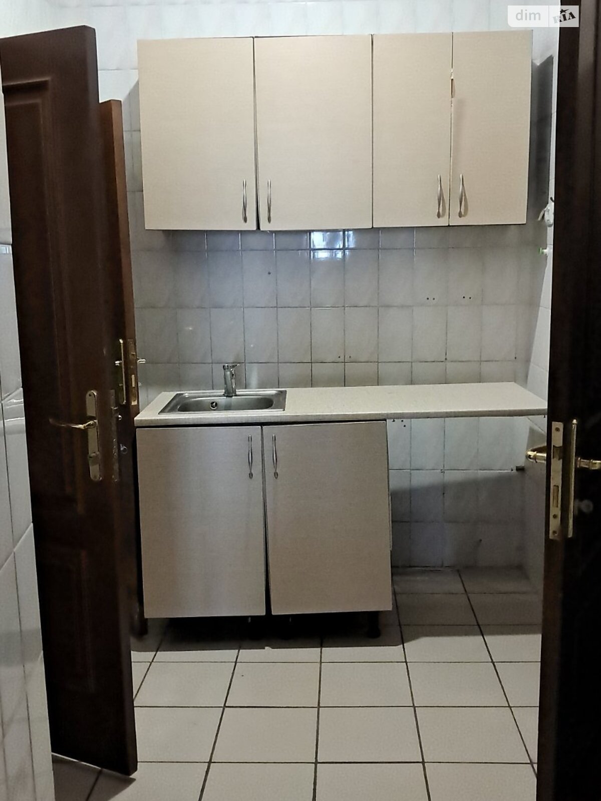 Комерційне приміщення в Києві, здам в оренду по Саксаганського вулиця 51, район Нова забудова, ціна: 50 000 грн за об’єкт фото 1 Комерційне приміщення в Києві, здам в оренду по Саксаганського вулиця 51, район Нова забудова, ціна: 50 000 грн за об’єкт фото 1