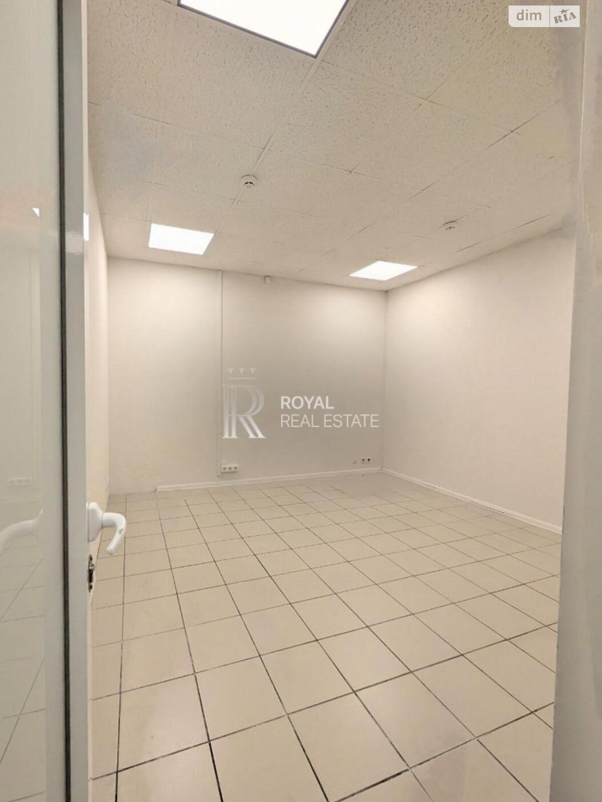 Коммерческое помещение в Киеве, сдам в аренду по Левка Лукьяненко улица 29, район Оболонь, цена: 73 865 грн за объект фото 1