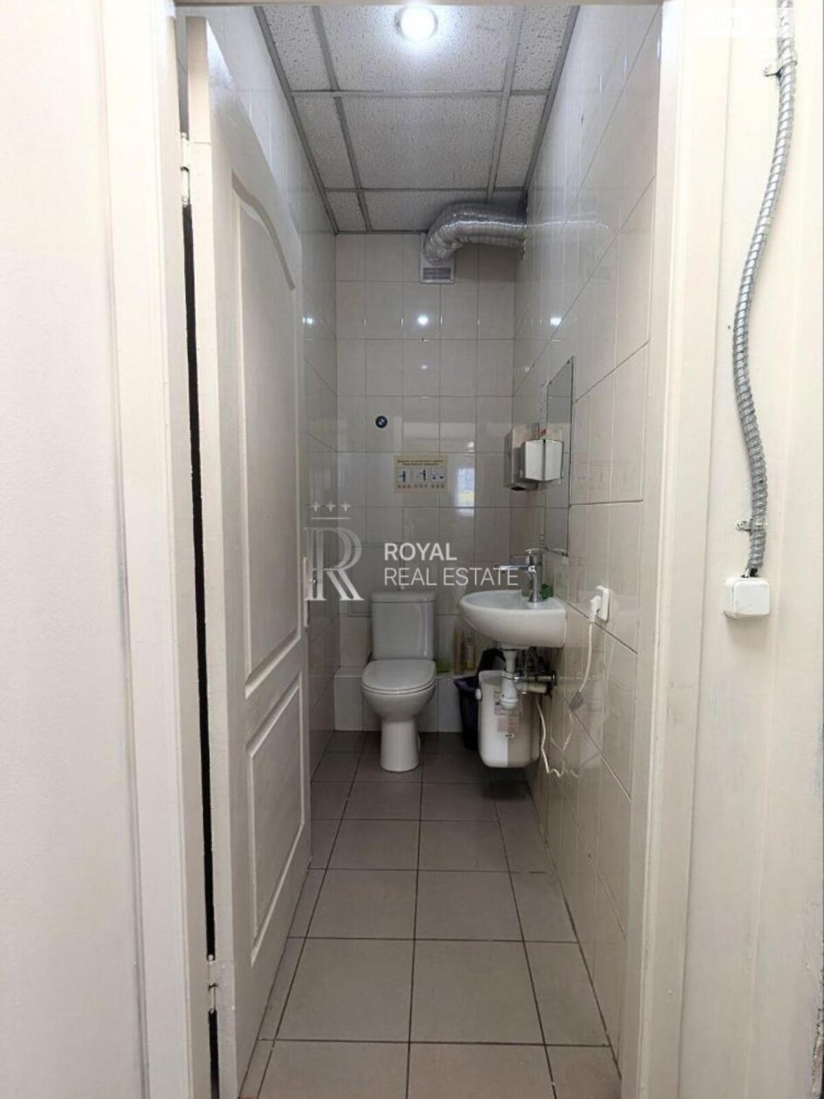 Коммерческое помещение в Киеве, сдам в аренду по Левка Лукьяненко улица 29, район Оболонь, цена: 73 865 грн за объект фото 1