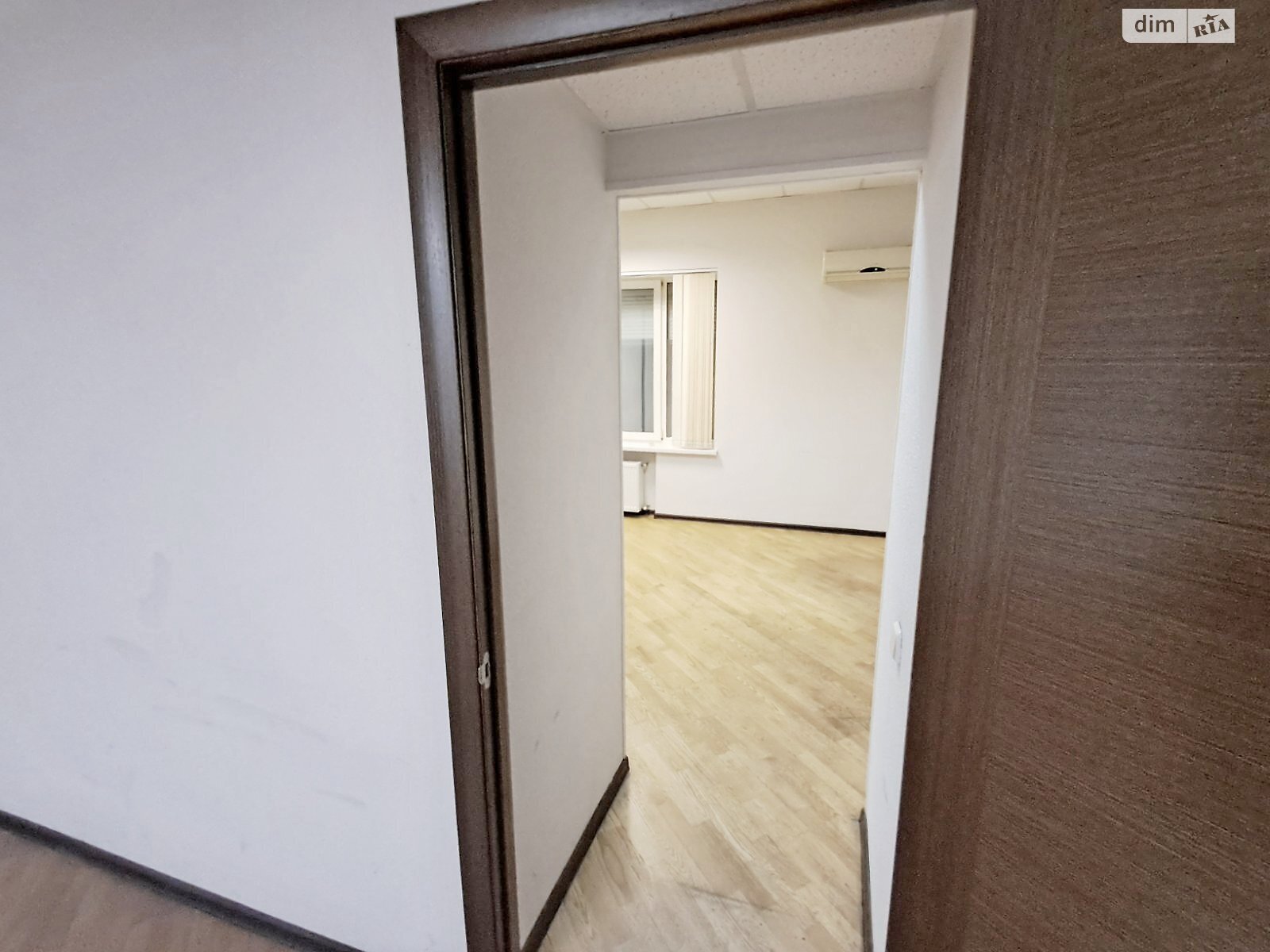 Комерційне приміщення в Києві, здам в оренду по Рилєєва вулиця, район Оболонський, ціна: 7 145 грн за об’єкт фото 1 Комерційне приміщення в Києві, здам в оренду по Рилєєва вулиця, район Оболонський, ціна: 7 145 грн за об’єкт фото 1