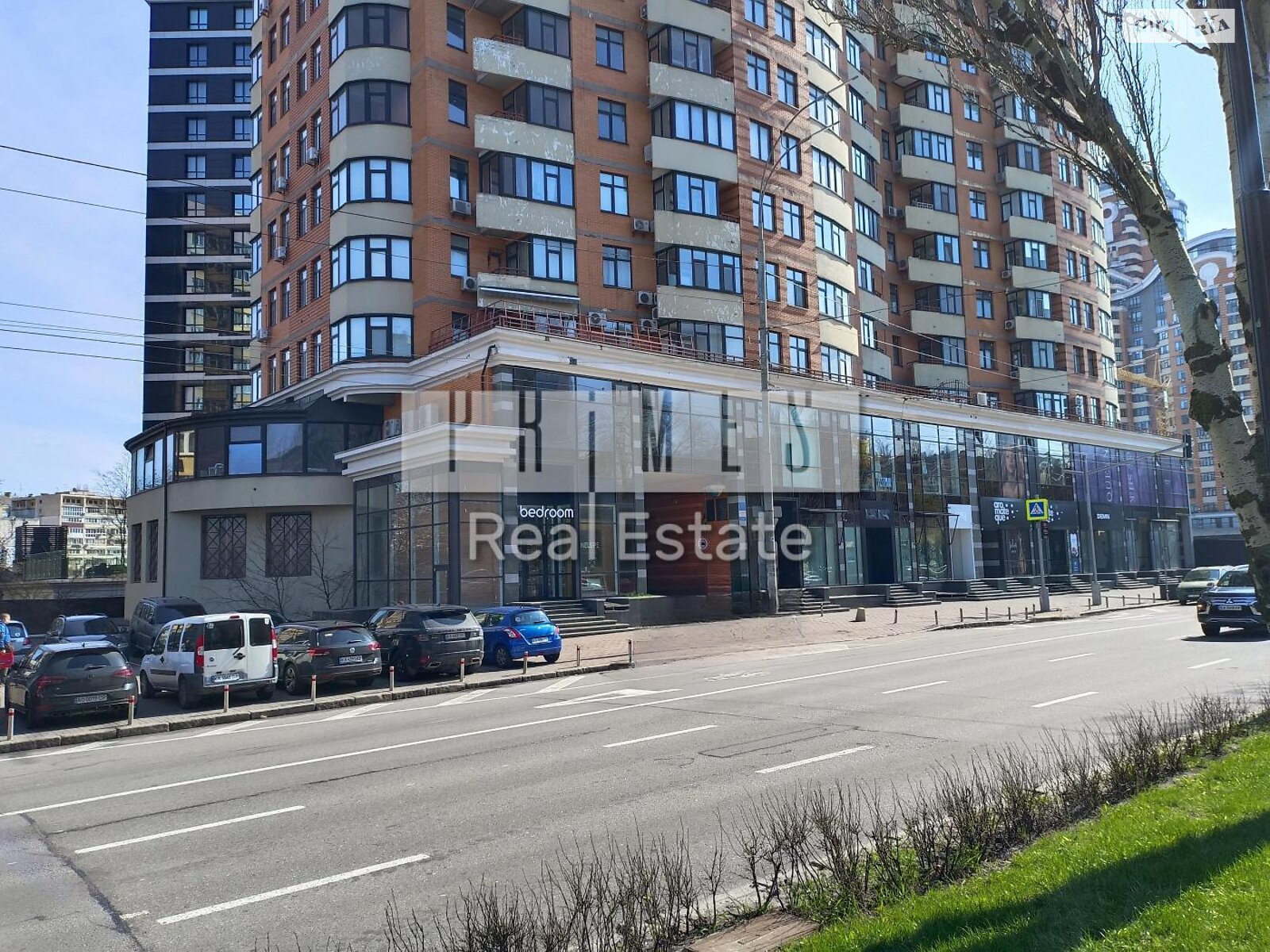 Коммерческое помещение в Киеве, сдам в аренду по Леси Украинки бульвар 7А, район Печерск, цена: 363 636 грн за объект фото 1 Коммерческое помещение в Киеве, сдам в аренду по Леси Украинки бульвар 7А, район Печерск, цена: 363 636 грн за объект фото 1