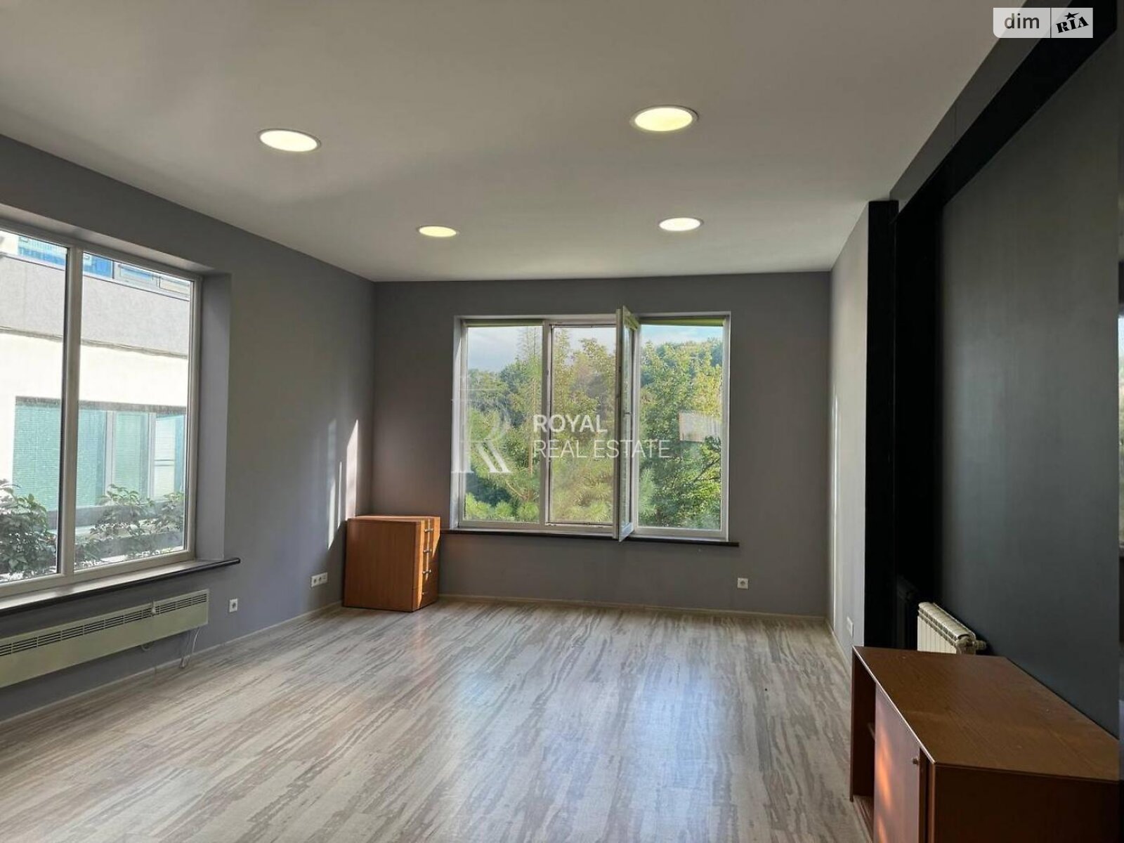 Коммерческое помещение в Киеве, сдам в аренду по Редутная улица, район Печерск, цена: 340 000 грн за объект фото 1