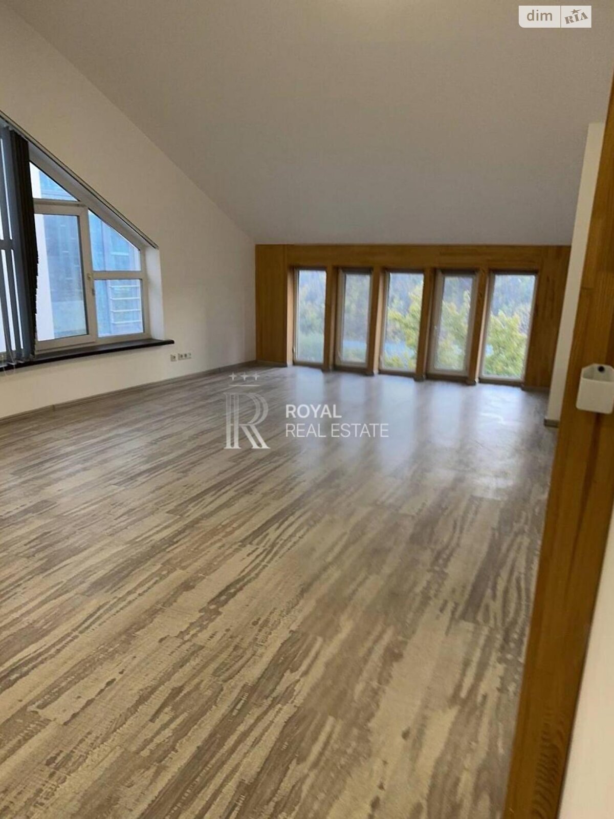 Коммерческое помещение в Киеве, сдам в аренду по Редутная улица, район Печерск, цена: 340 000 грн за объект фото 1