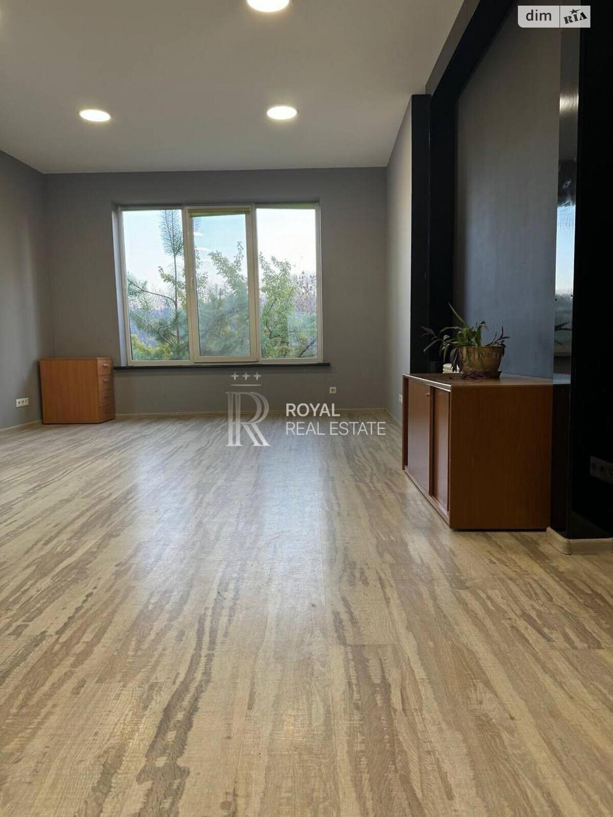 Коммерческое помещение в Киеве, сдам в аренду по Редутная улица, район Печерск, цена: 340 000 грн за объект фото 1