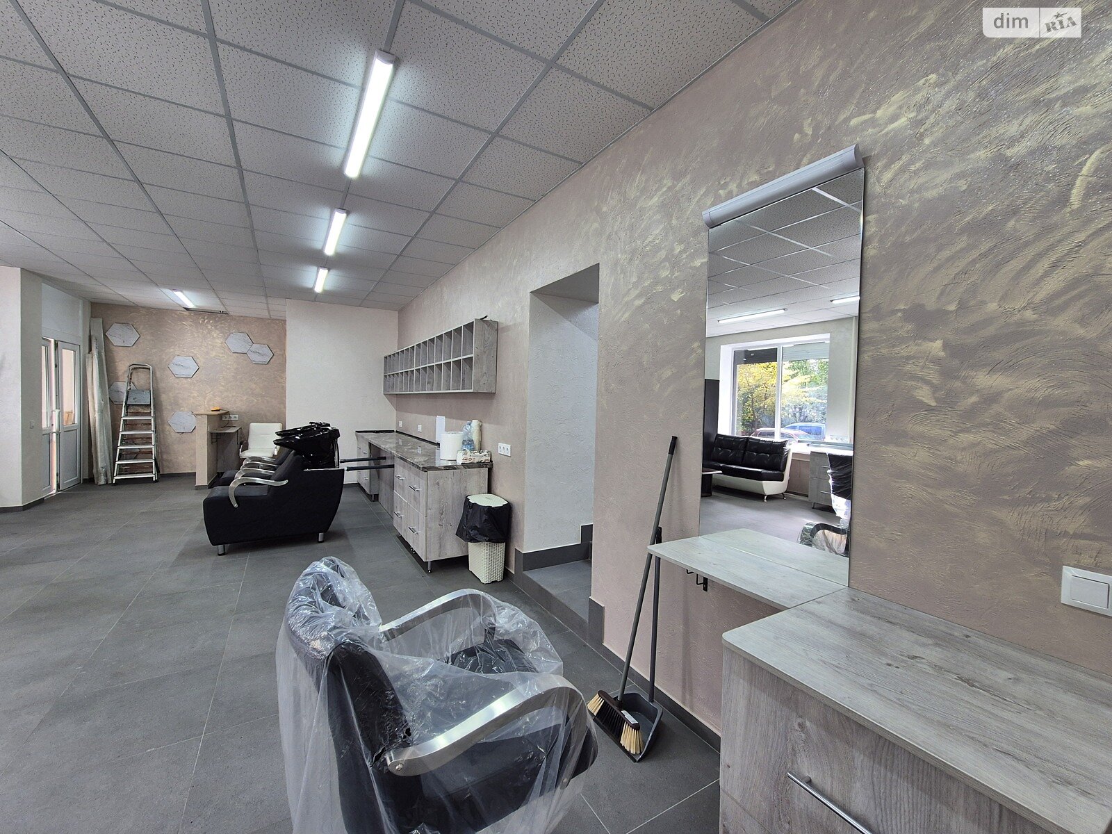 Комерційне приміщення в Києві, здам в оренду по Остапа Вишні вулиця 9, район Печерський, ціна: 30 000 грн за об’єкт фото 1