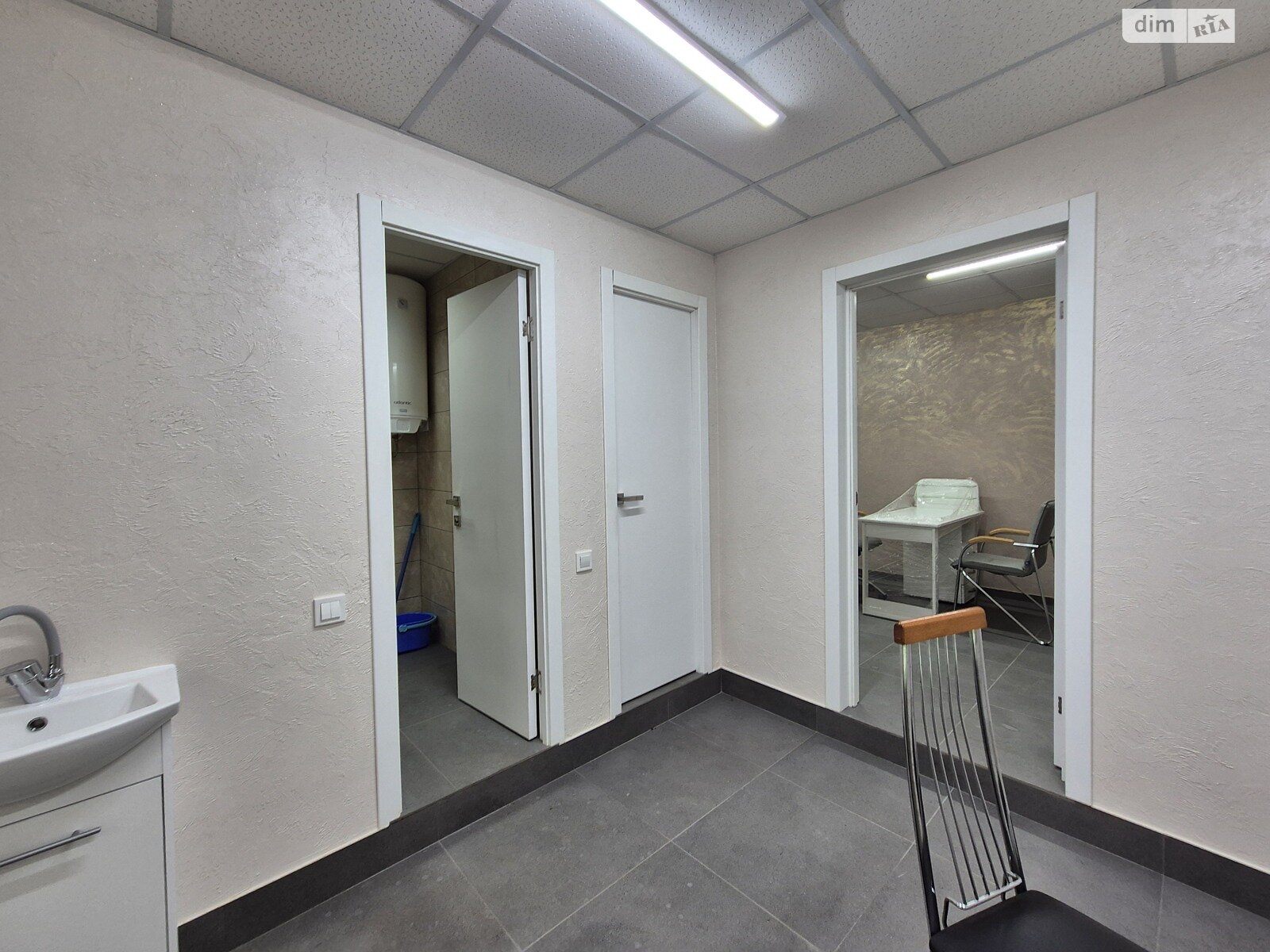 Комерційне приміщення в Києві, здам в оренду по Остапа Вишні вулиця 9, район Печерський, ціна: 30 000 грн за об’єкт фото 1