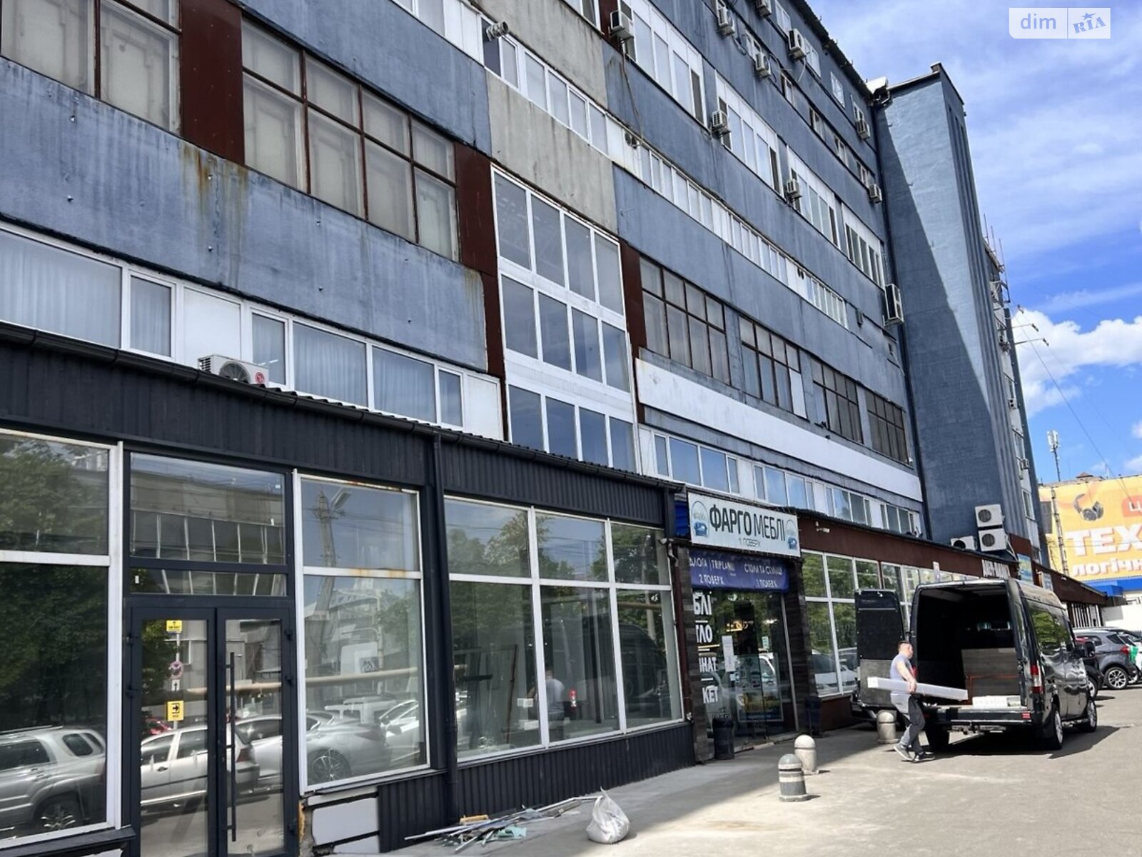 Комерційне приміщення в Києві, здам в оренду по Степана Бандери проспект 8, район Петрівка, ціна: 20 000 грн за об’єкт фото 1 Комерційне приміщення в Києві, здам в оренду по Степана Бандери проспект 8, район Петрівка, ціна: 20 000 грн за об’єкт фото 1