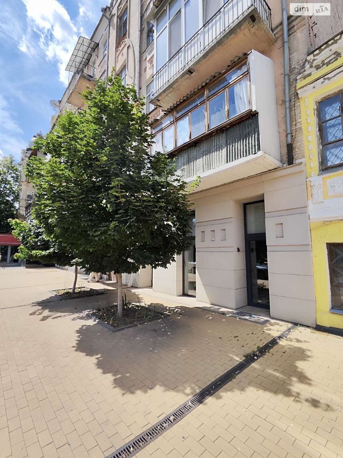 Коммерческое помещение в Киеве, сдам в аренду по Андреевская улица 11/7, район Подол, цена: 84 340 грн за объект фото 1