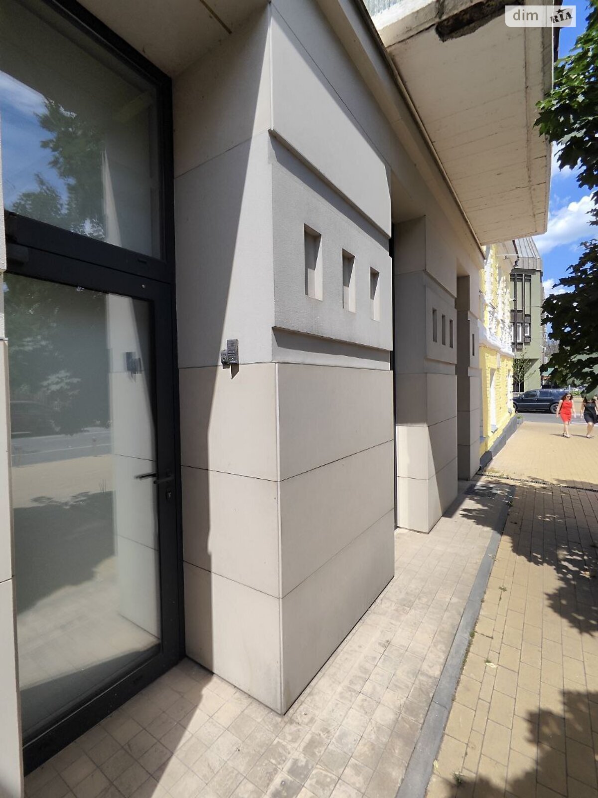 Коммерческое помещение в Киеве, сдам в аренду по Андреевская улица 11/7, район Подол, цена: 84 340 грн за объект фото 1