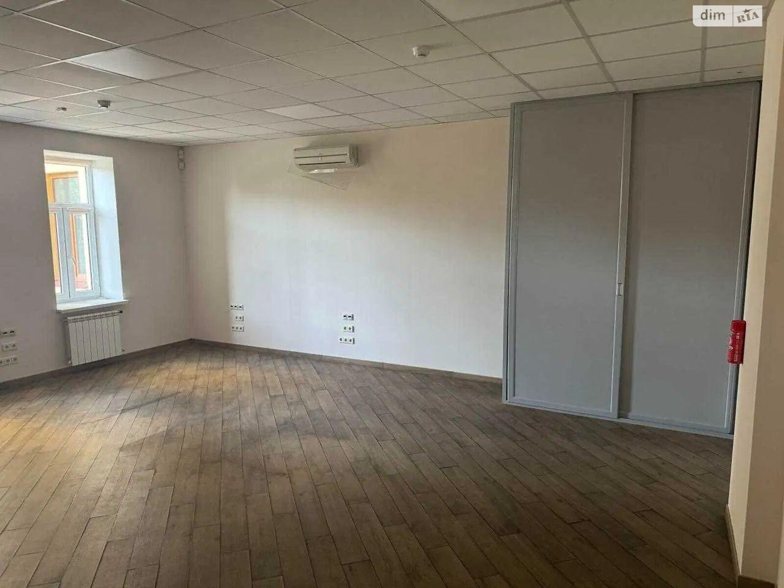 Комерційне приміщення в Києві, здам в оренду по Боричів Тік вулиця, район Поділ, ціна: 418 грн за об’єкт фото 1 Комерційне приміщення в Києві, здам в оренду по Боричів Тік вулиця, район Поділ, ціна: 418 грн за об’єкт фото 1