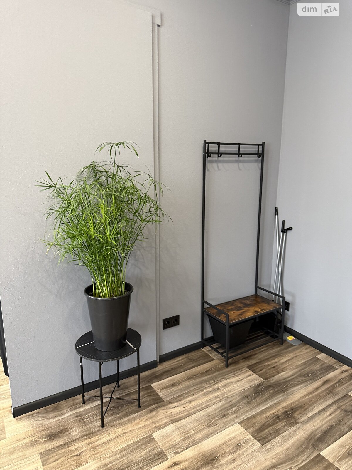 Комерційне приміщення в Києві, здам в оренду по Глибочицька вулиця 101, район Поділ, ціна: 10 000 грн за об’єкт фото 1