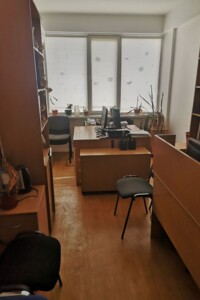 Коммерческое помещение в Киеве, сдам в аренду по Кирилловская улица, район Подол, цена: 5 400 грн за объект фото 2