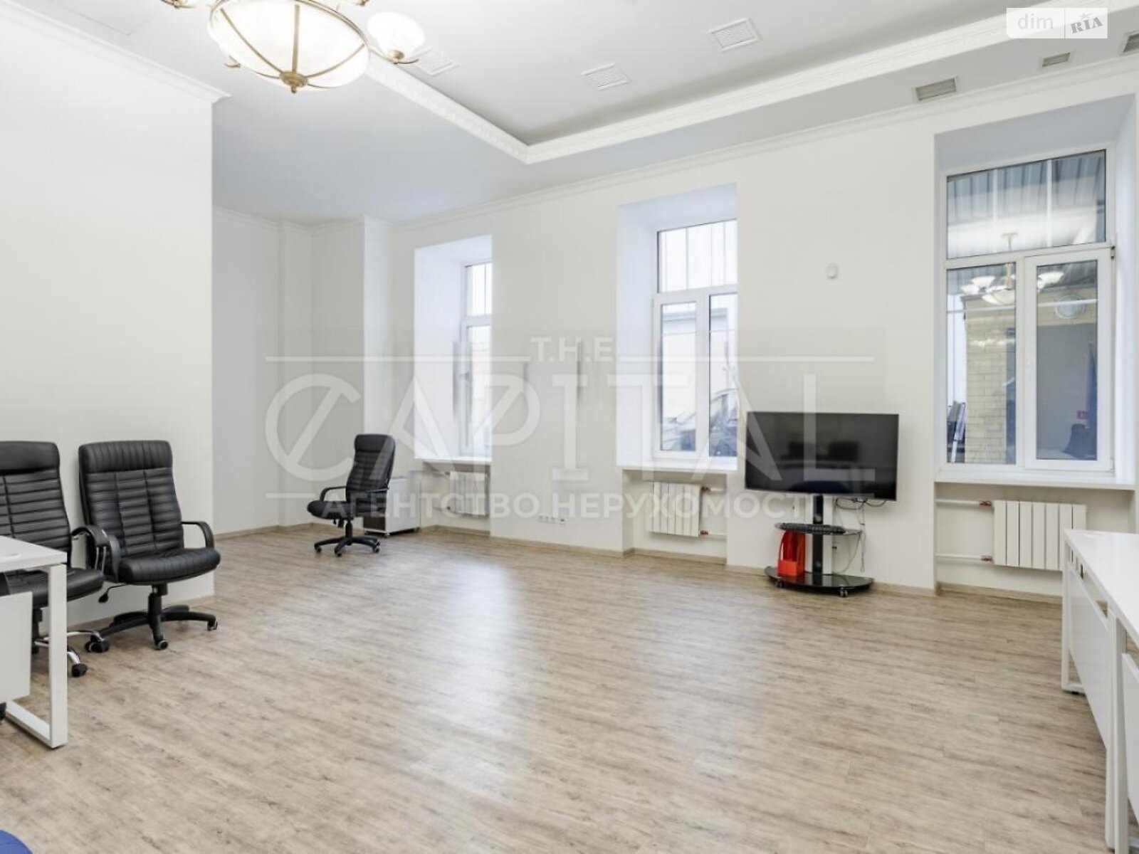 Комерційне приміщення в Києві, здам в оренду по Контрактова площа 10А, район Поділ, ціна: 2 276 269 грн за об’єкт фото 1