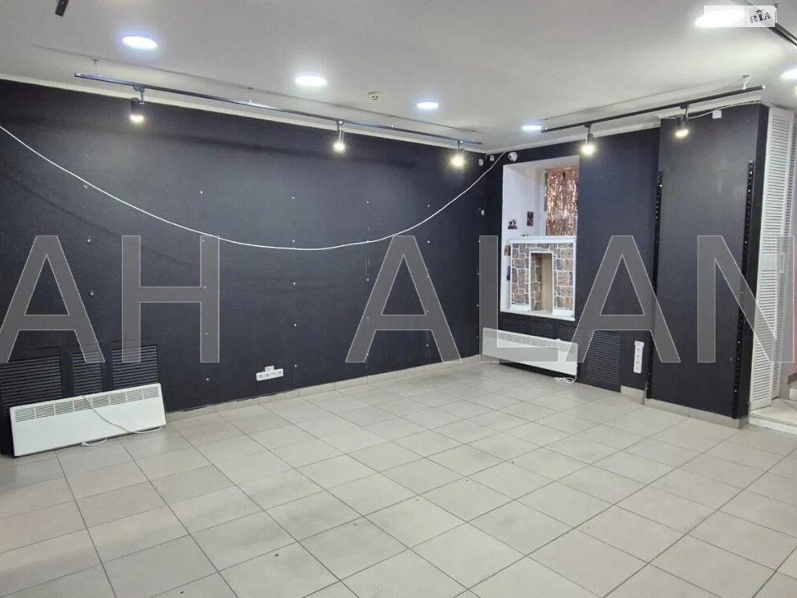 Коммерческое помещение в Киеве, сдам в аренду по Межигорская улица 17, район Подол, цена: 80 000 грн за объект фото 1 Коммерческое помещение в Киеве, сдам в аренду по Межигорская улица 17, район Подол, цена: 80 000 грн за объект фото 1