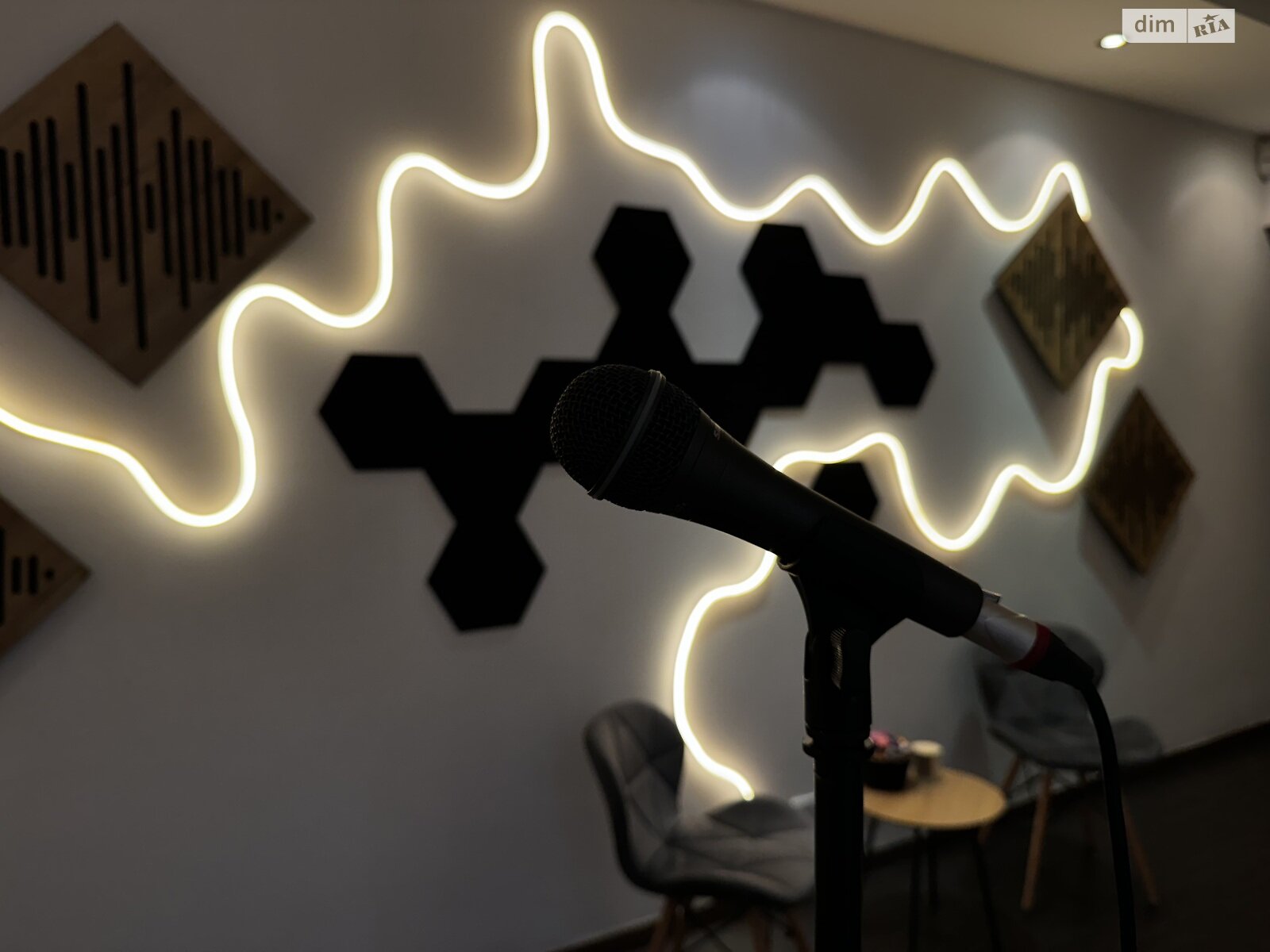 Комерційне приміщення в Києві, здам в оренду по Верхній Вал вулиця, район Поділ, ціна: 200 грн за об’єкт фото 1