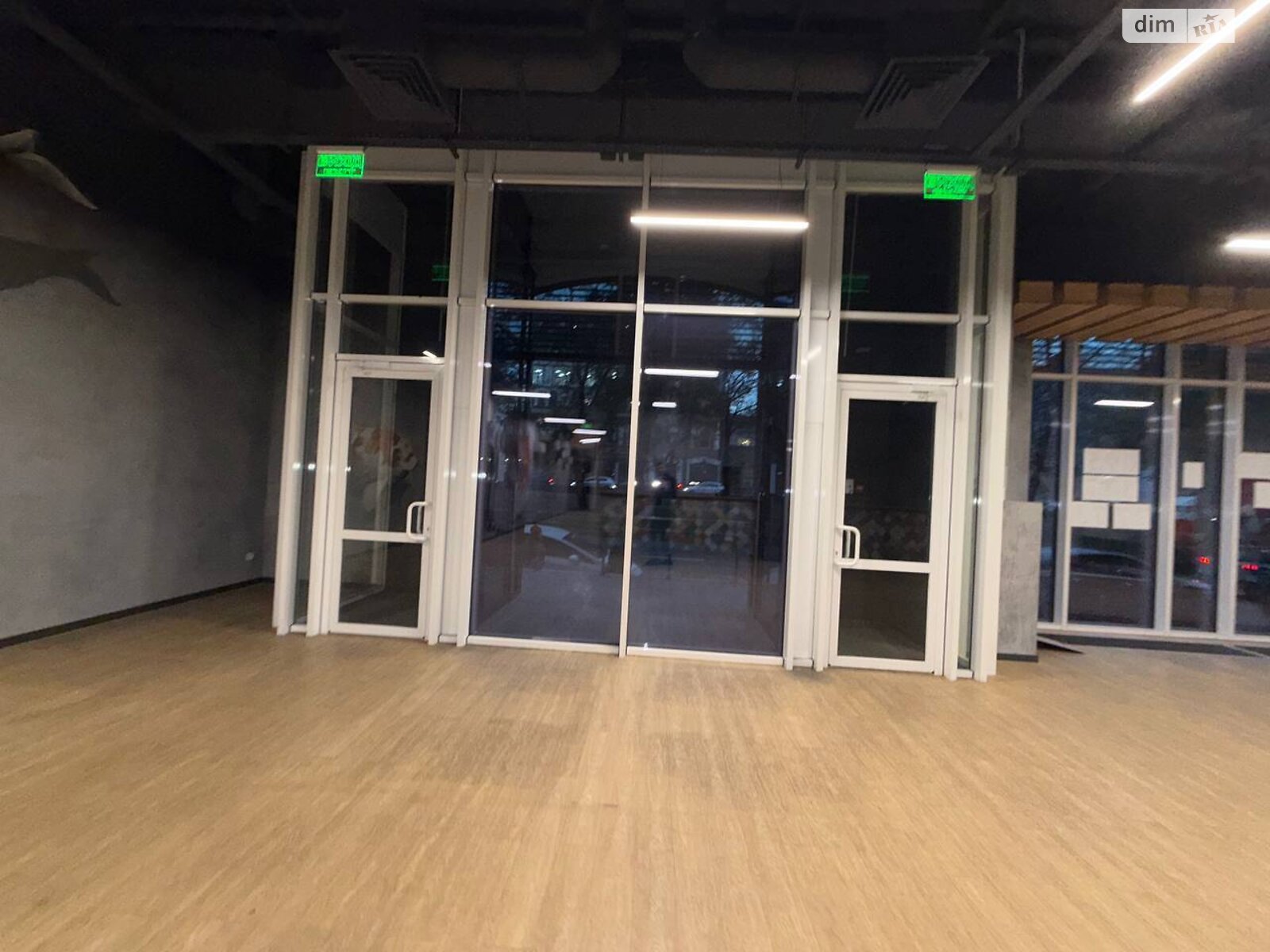 Комерційне приміщення в Києві, здам в оренду по Ярославська вулиця, район Поділ, ціна: 207 826 грн за об’єкт фото 1 Комерційне приміщення в Києві, здам в оренду по Ярославська вулиця, район Поділ, ціна: 207 826 грн за об’єкт фото 1