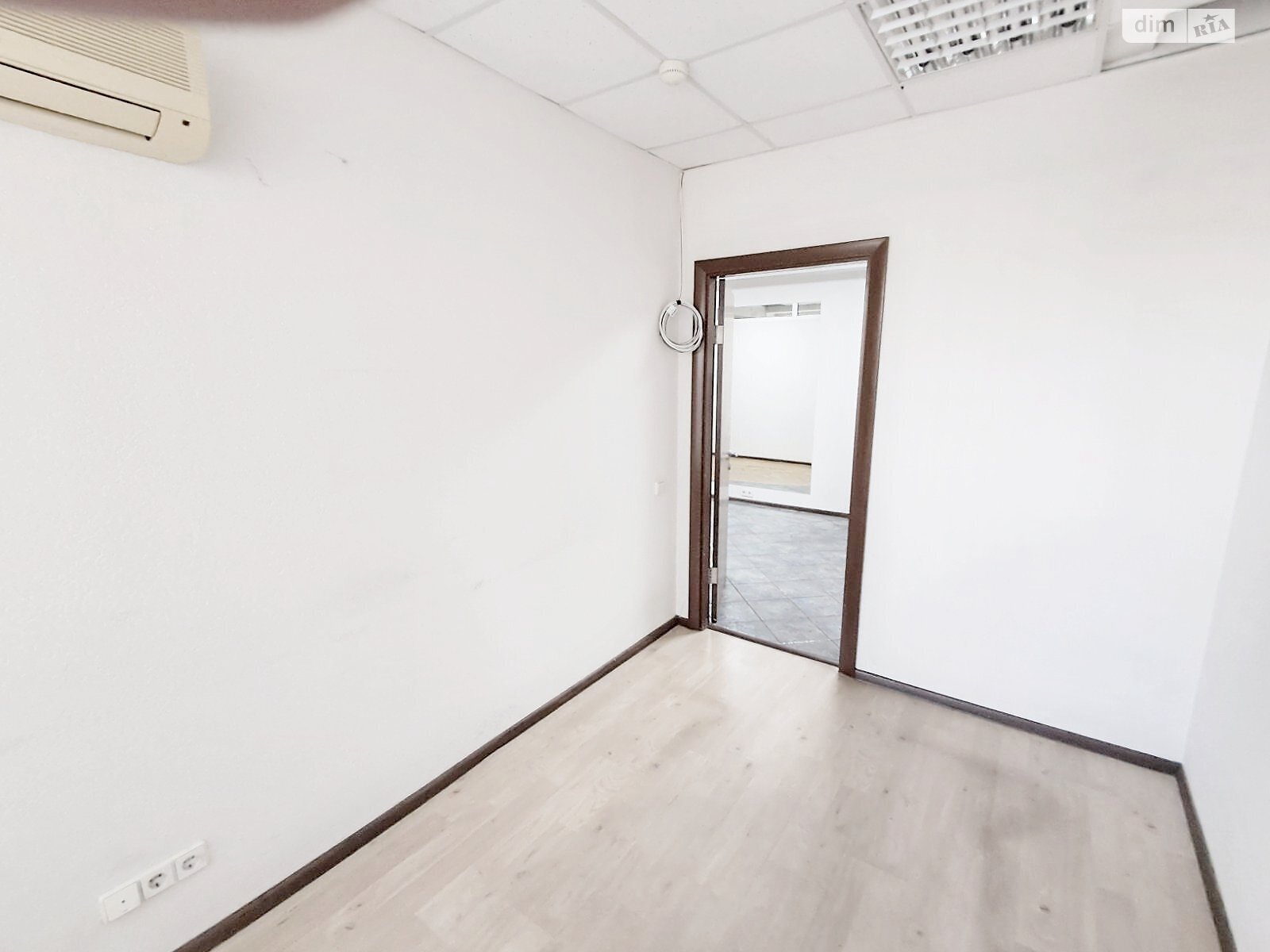 Коммерческое помещение в Киеве, сдам в аренду по Рылеева улица, район Подольский, цена: 12 005 грн за объект фото 1 Коммерческое помещение в Киеве, сдам в аренду по Рылеева улица, район Подольский, цена: 12 005 грн за объект фото 1