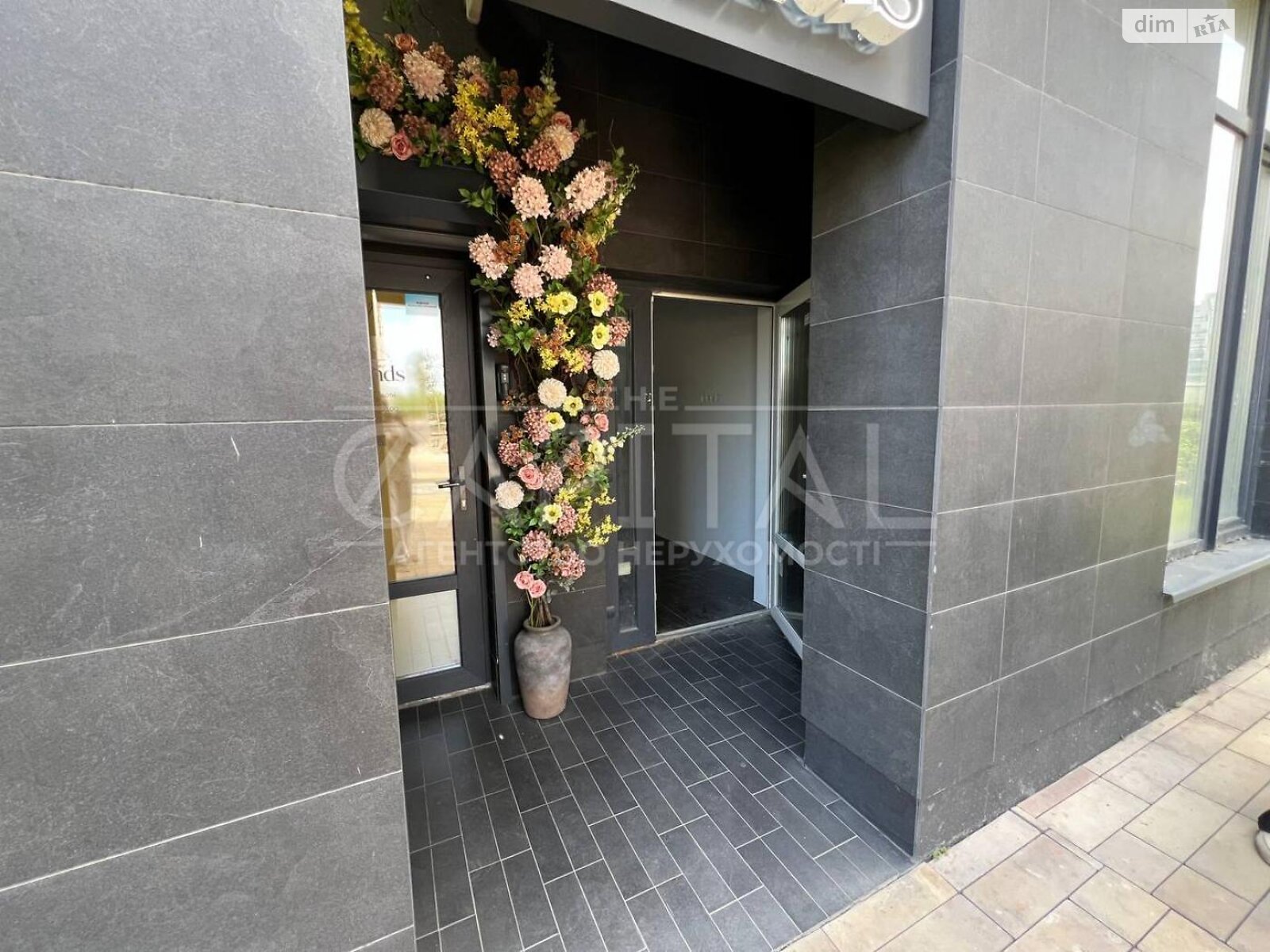 Коммерческое помещение в Киеве, сдам в аренду по Днепровская набережная 18, район Позняки, цена: 75 906 грн за объект фото 1 Коммерческое помещение в Киеве, сдам в аренду по Днепровская набережная 18, район Позняки, цена: 75 906 грн за объект фото 1