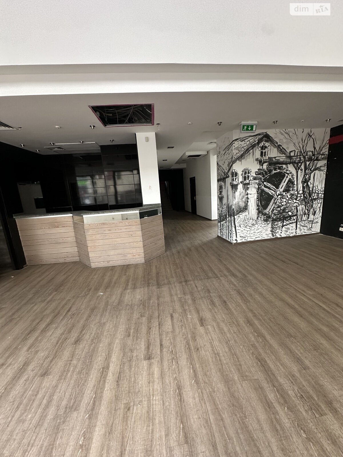 Коммерческое помещение в Киеве, сдам в аренду по Днепровская набережная 19, район Позняки, цена: 300 000 грн за объект фото 1 Коммерческое помещение в Киеве, сдам в аренду по Днепровская набережная 19, район Позняки, цена: 300 000 грн за объект фото 1