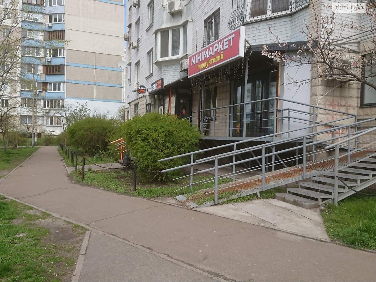 Коммерческое помещение в Киеве, сдам в аренду по Петра Григоренко проспект 15, район Позняки, цена: 30 000 грн за объект фото 1 Коммерческое помещение в Киеве, сдам в аренду по Петра Григоренко проспект 15, район Позняки, цена: 30 000 грн за объект фото 1