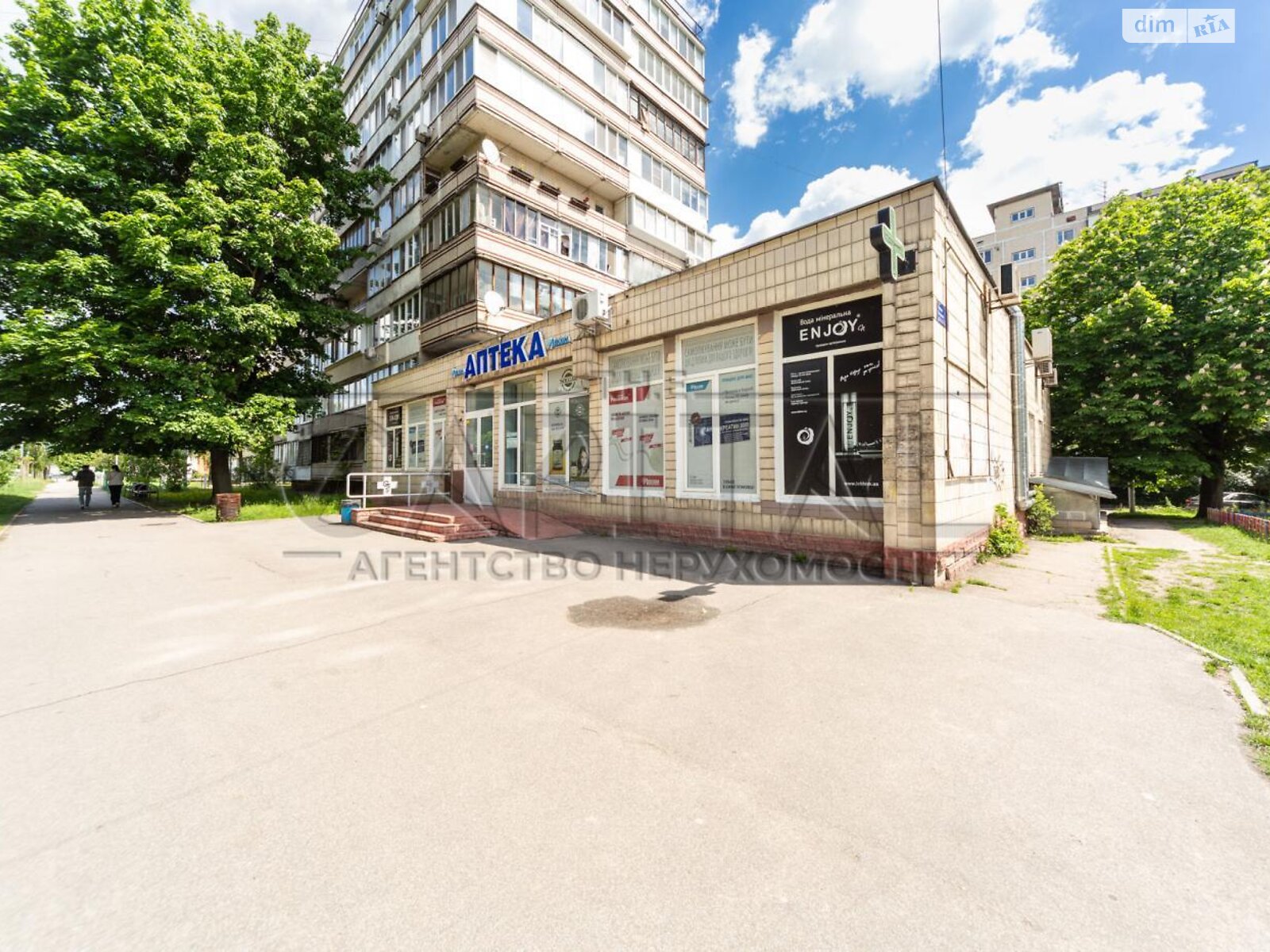 Коммерческое помещение в Киеве, Романа Ратушного (Волгоградская) улица 3, цена аренды: 175 560 грн за объект фото 1 Коммерческое помещение в Киеве, Романа Ратушного (Волгоградская) улица 3, цена аренды: 175 560 грн за объект фото 1